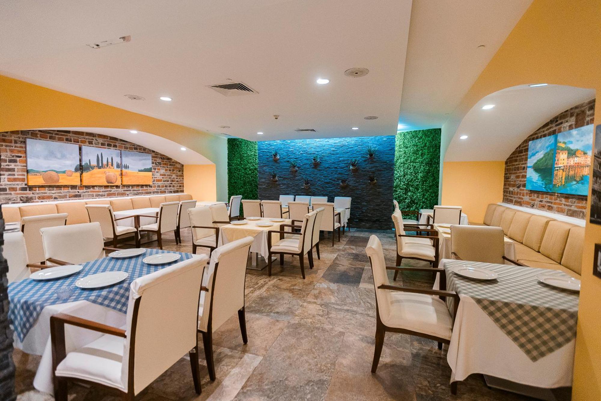 Resort Azul Grand - & Convention Center