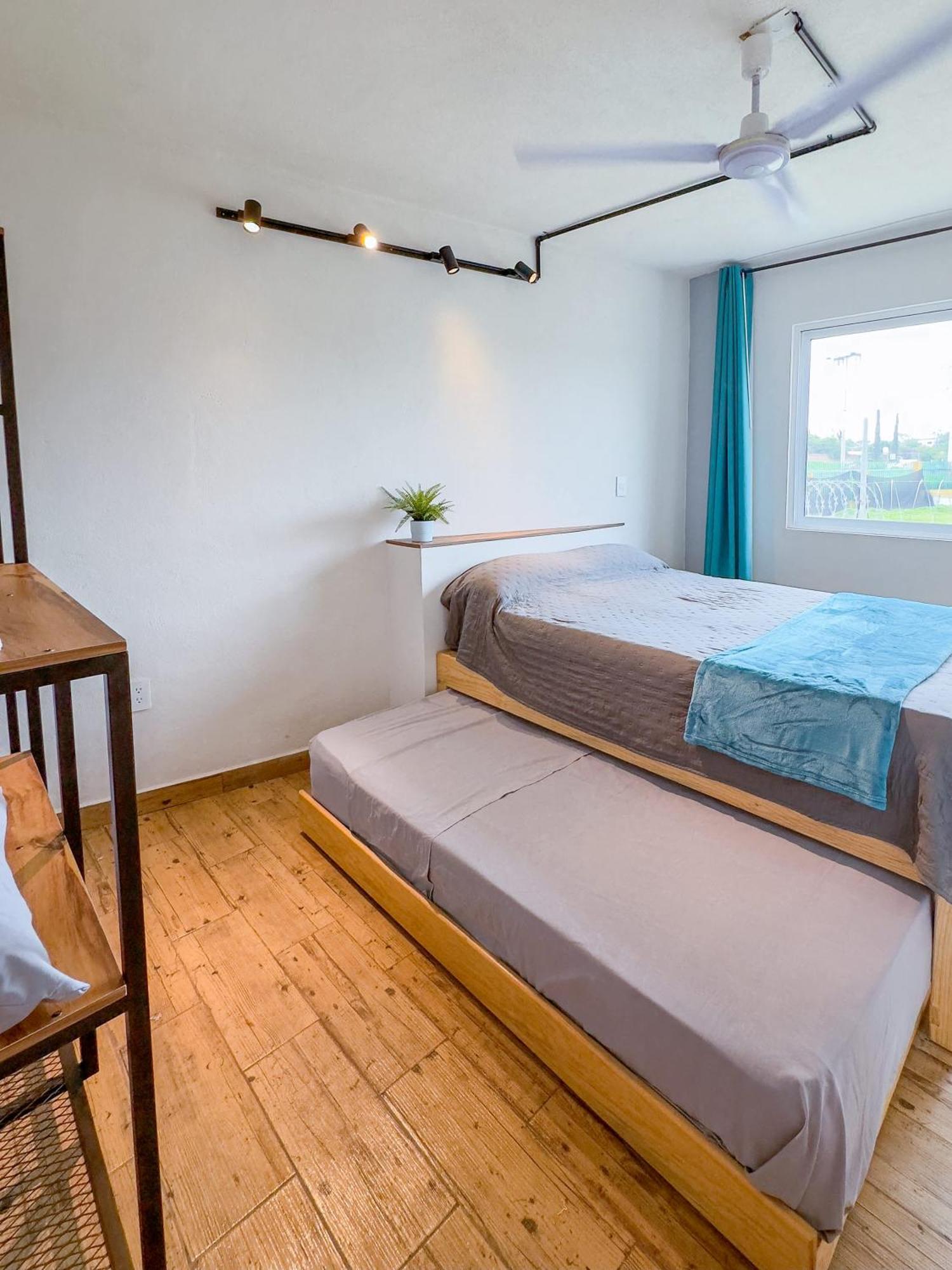 Comfortable Retreat In Pool & Bbq Holiday home