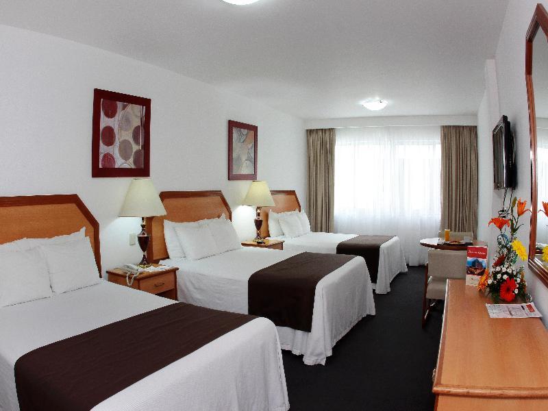 Fray Junipero Serra Hotel 4*