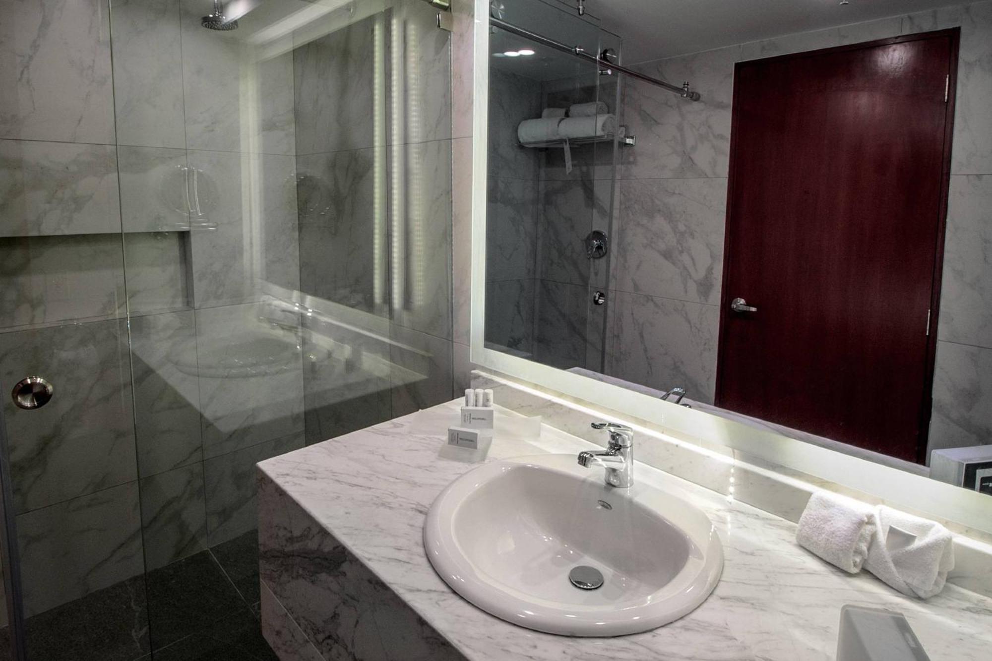 Courtyard By Marriott Revolucion Hotel Mexico City