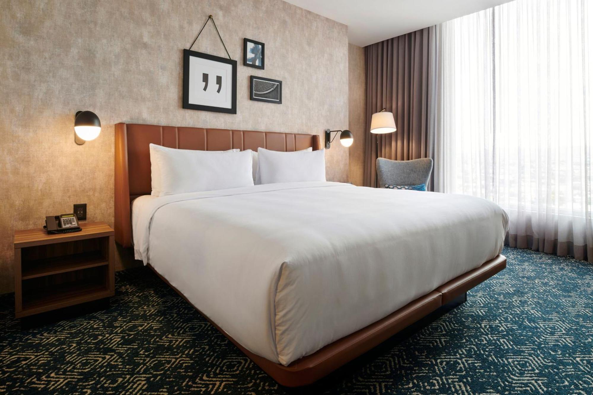 Hotel Four Points By Sheraton Uno