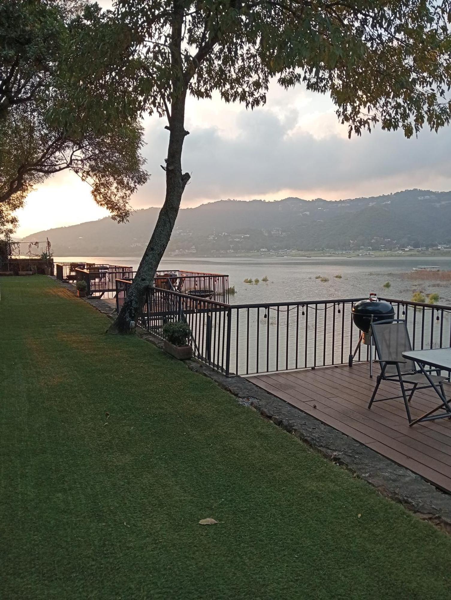 Jardin De Sebastian Chalet Valle de Bravo
