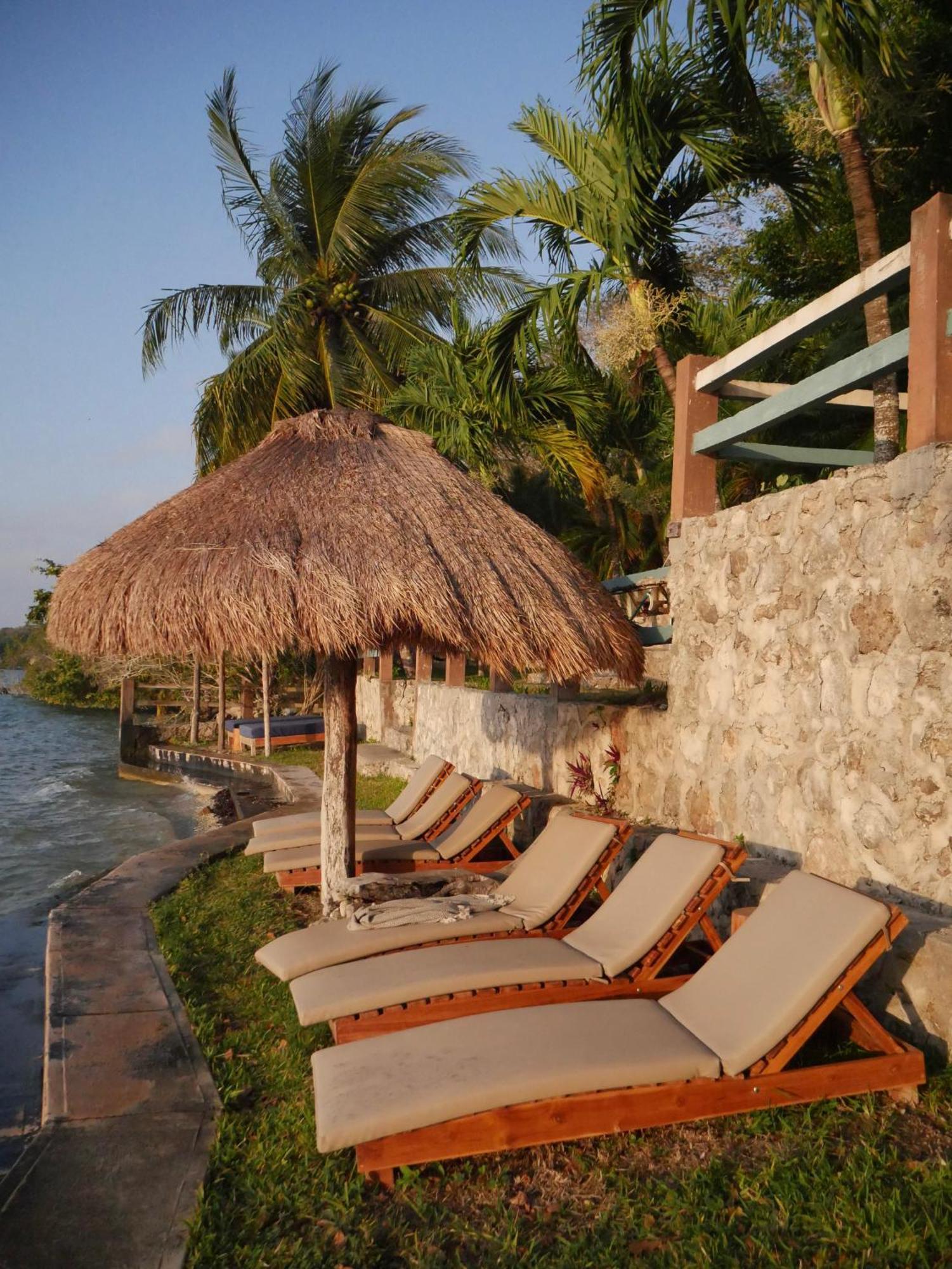 Santuario Front Oasis Hotel