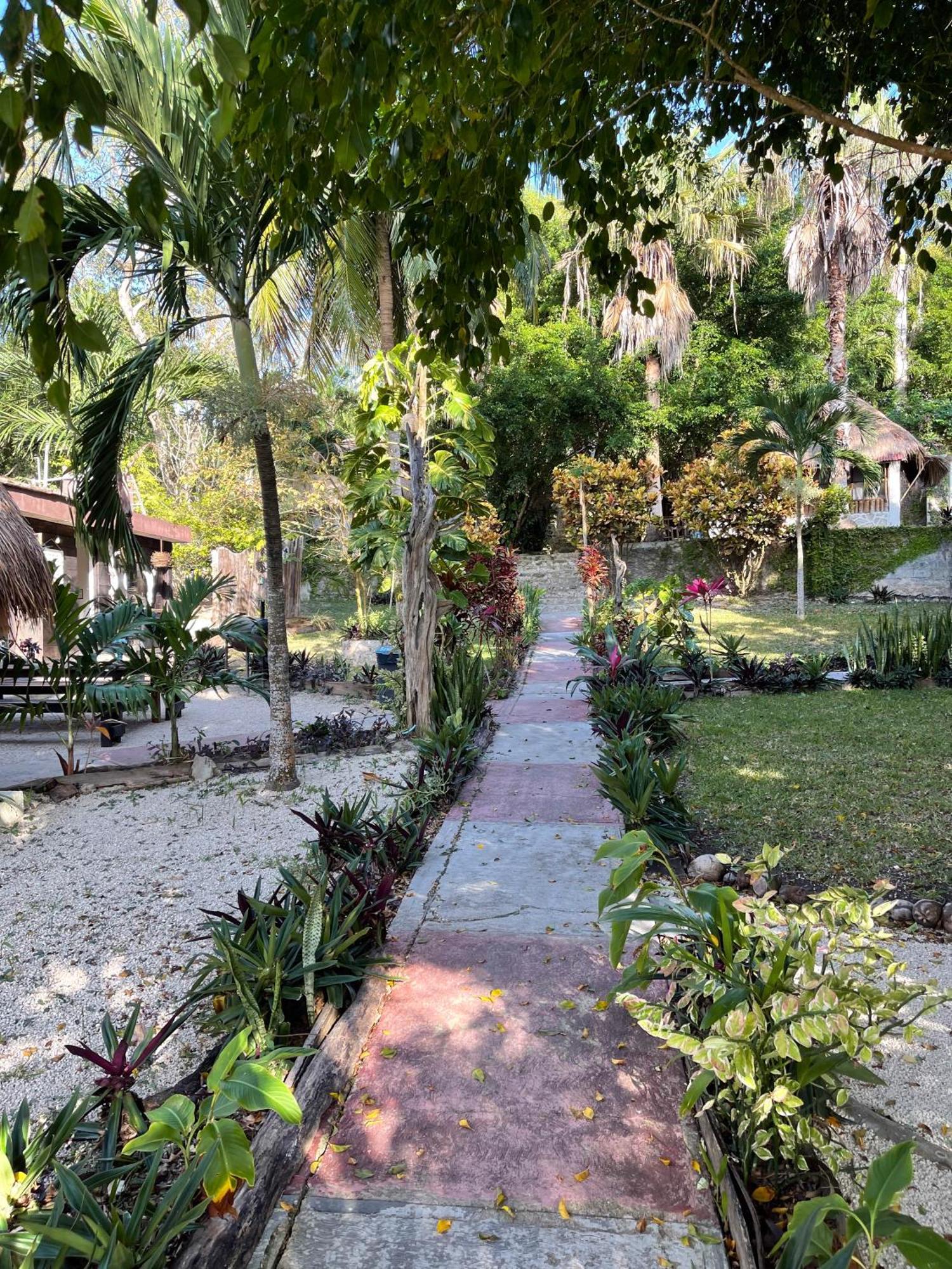 Hotel Santuario Front Oasis