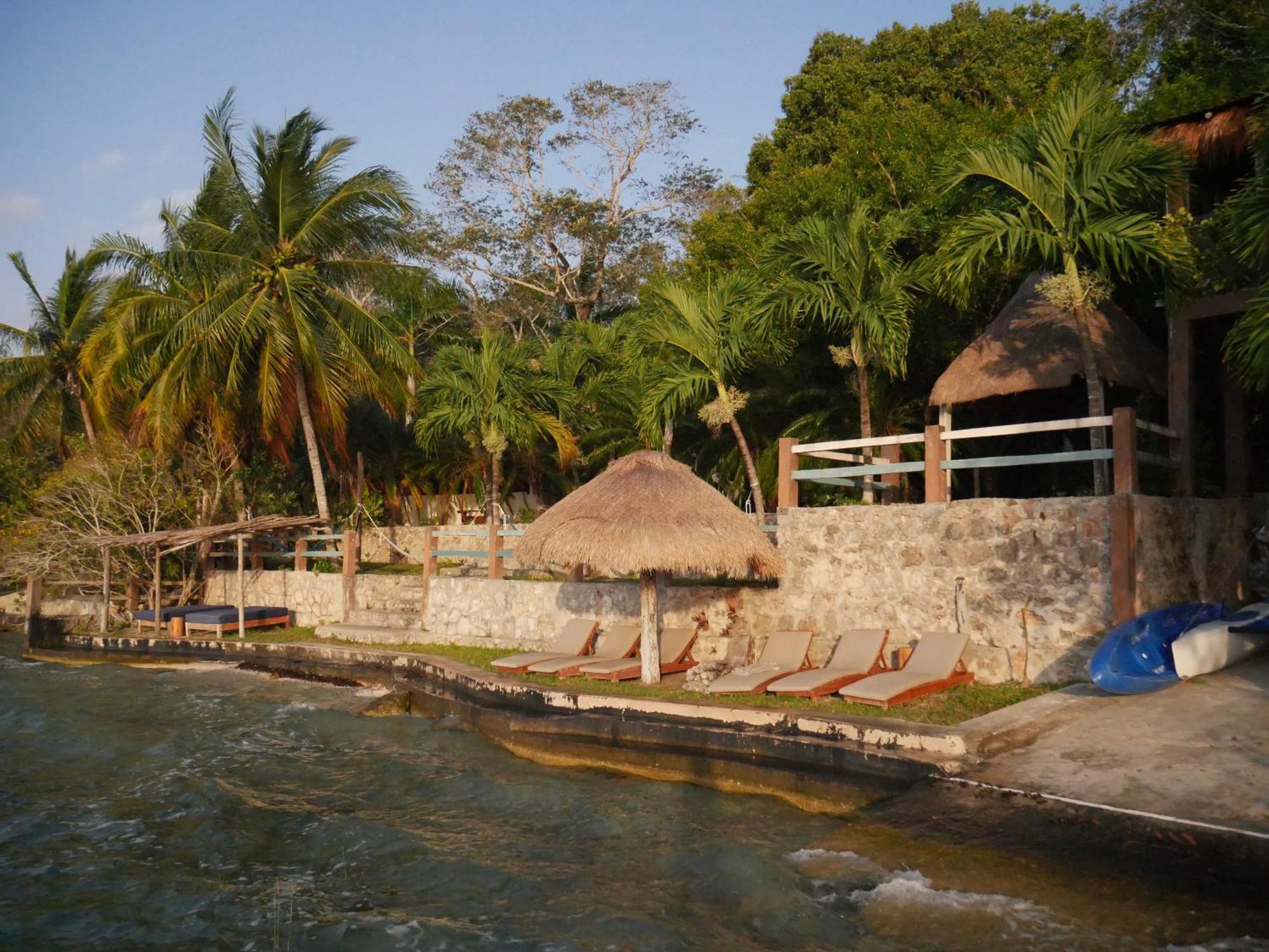 Hotel Santuario Front Oasis Bacalar
