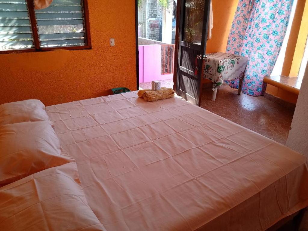 Lolas 68 Hotel San Pedro Pochutla