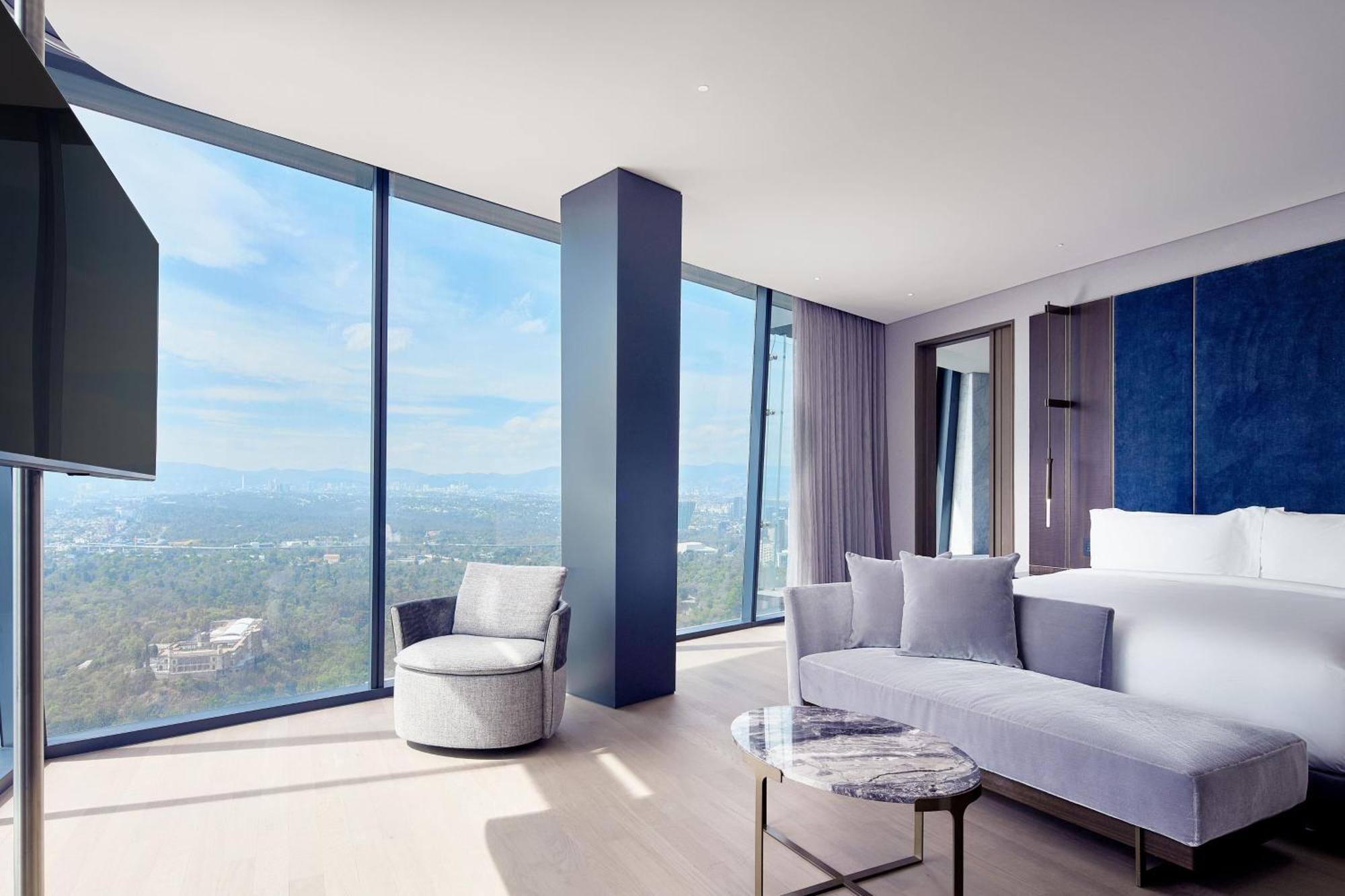 The Ritz-carlton Residences Hotel 5*