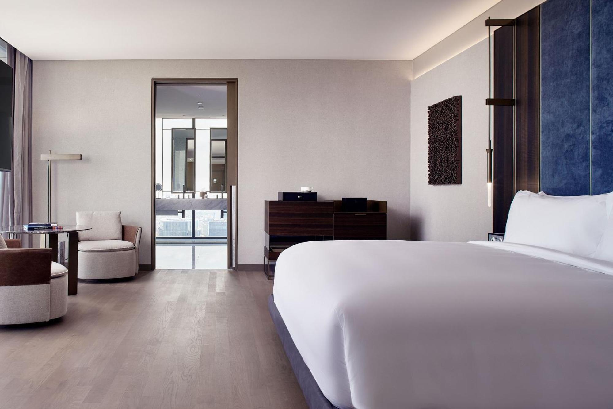 The Ritz-carlton Residences Hotel 5*