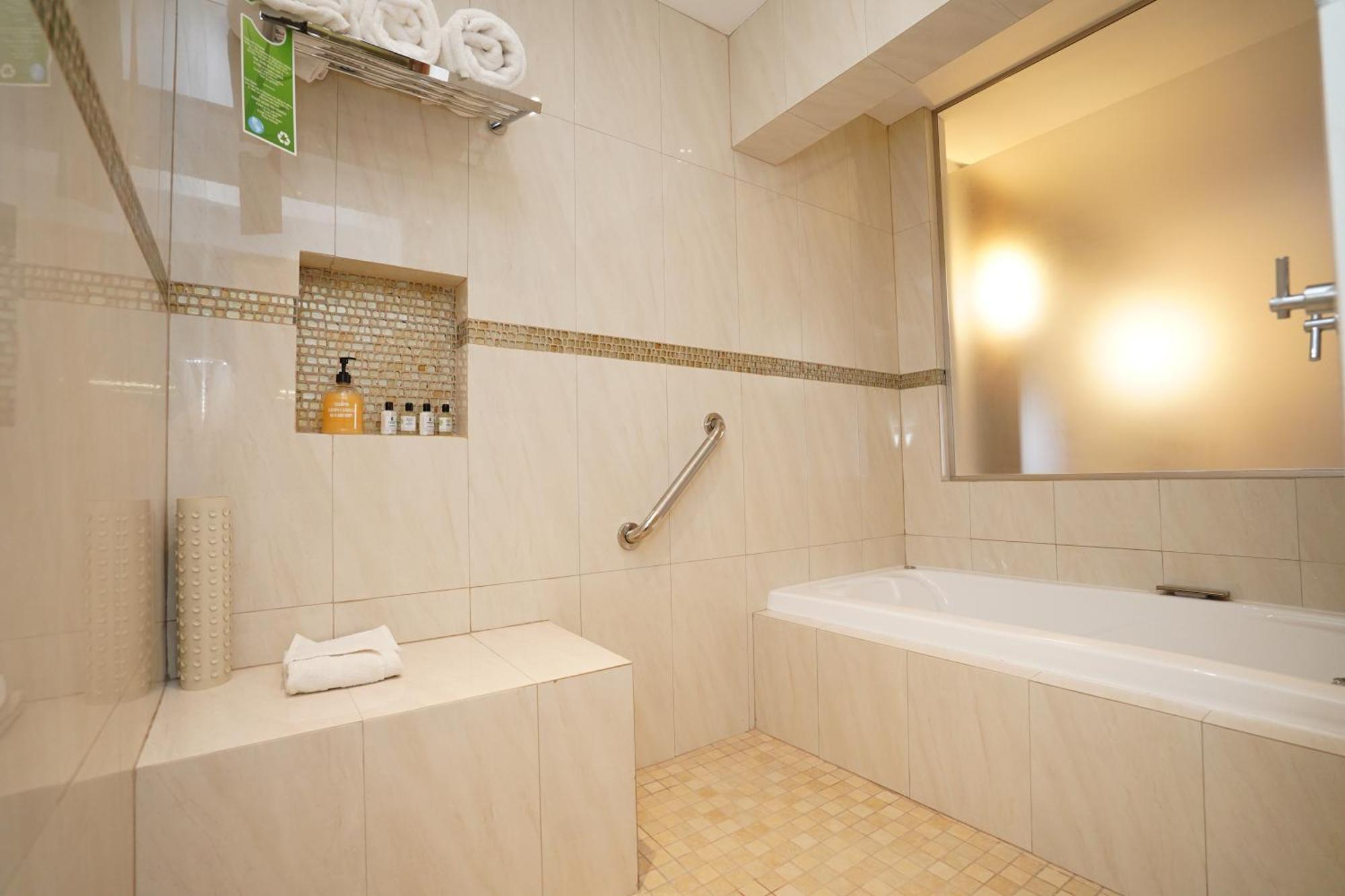 Western El Cid 3*