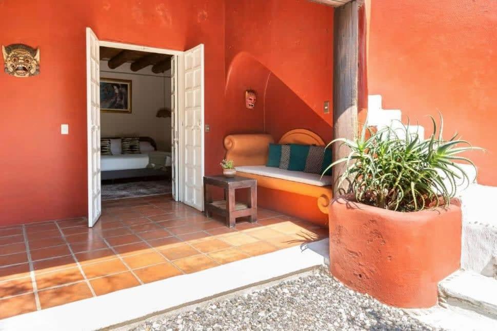 Casanevo Luxury Retreat With Breathtaking Views Pool And Hot Tub On 40000 Sq Ft Holiday home