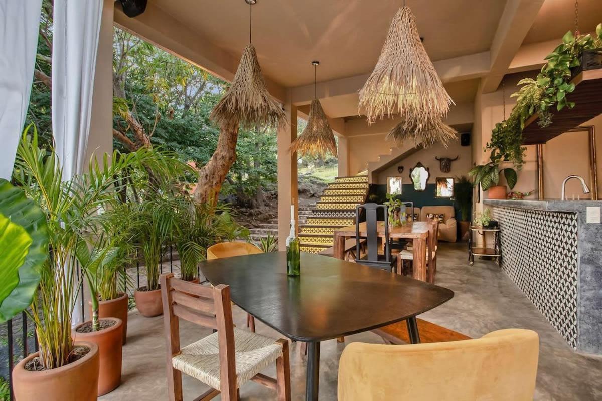 Casanevo Luxury Retreat With Breathtaking Views Pool And Hot Tub On 40000 Sq Ft Tepoztlan