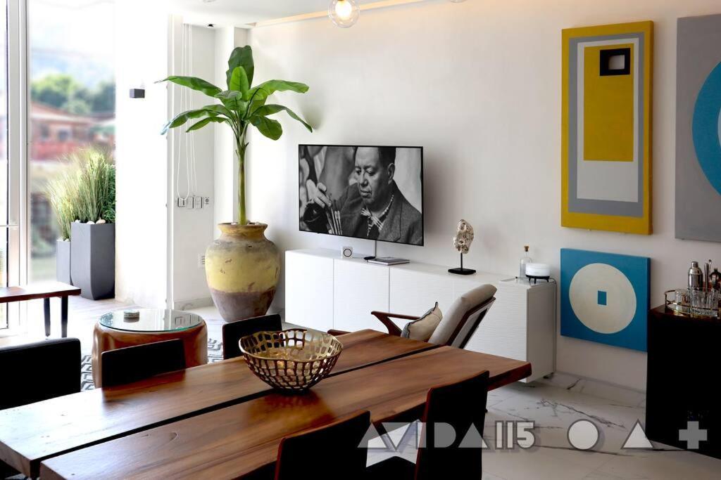 Avida Apartment *