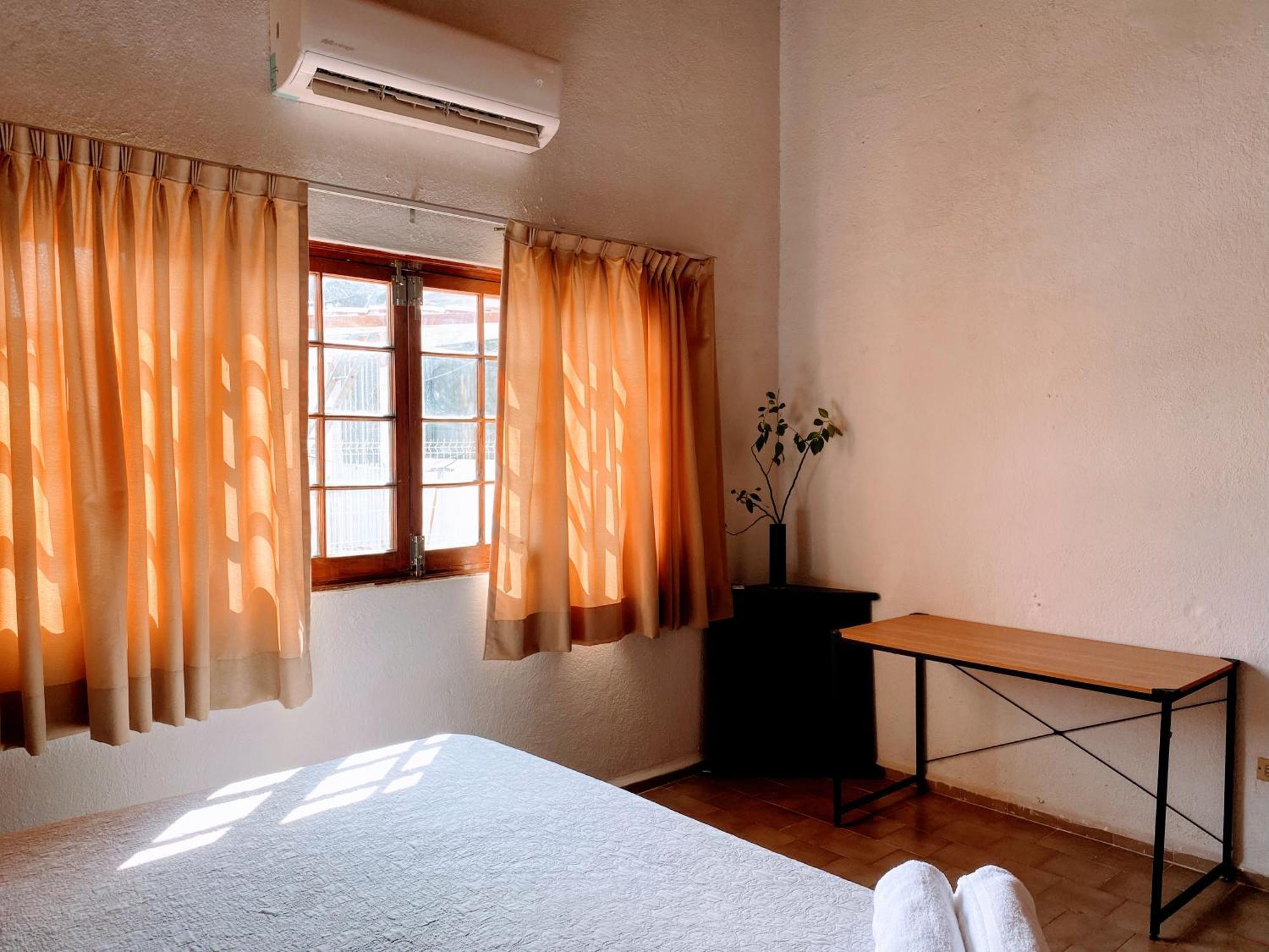 Casa Jarretaderas Iv Homestay
