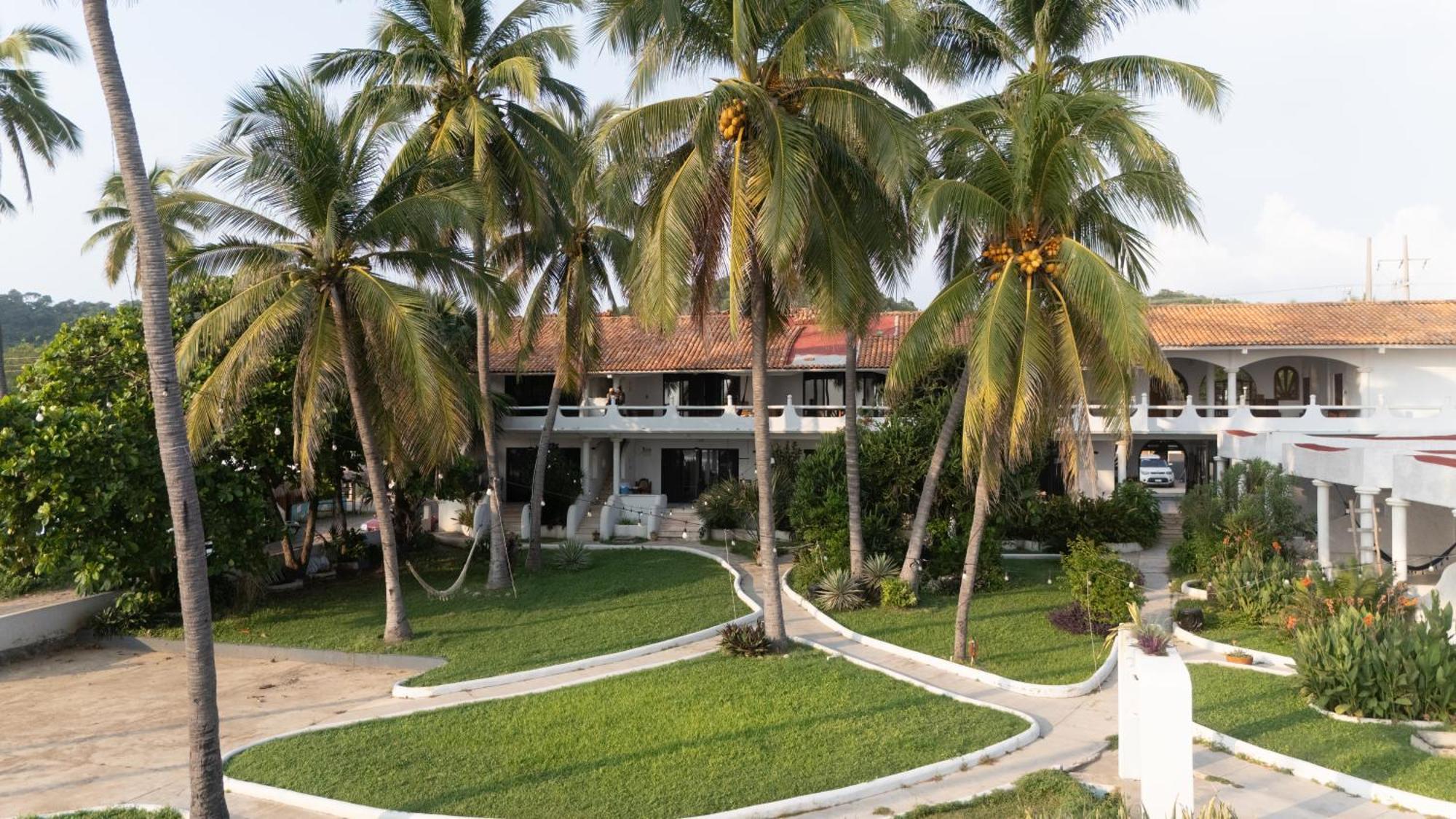 Tres Santos Aparthotel *