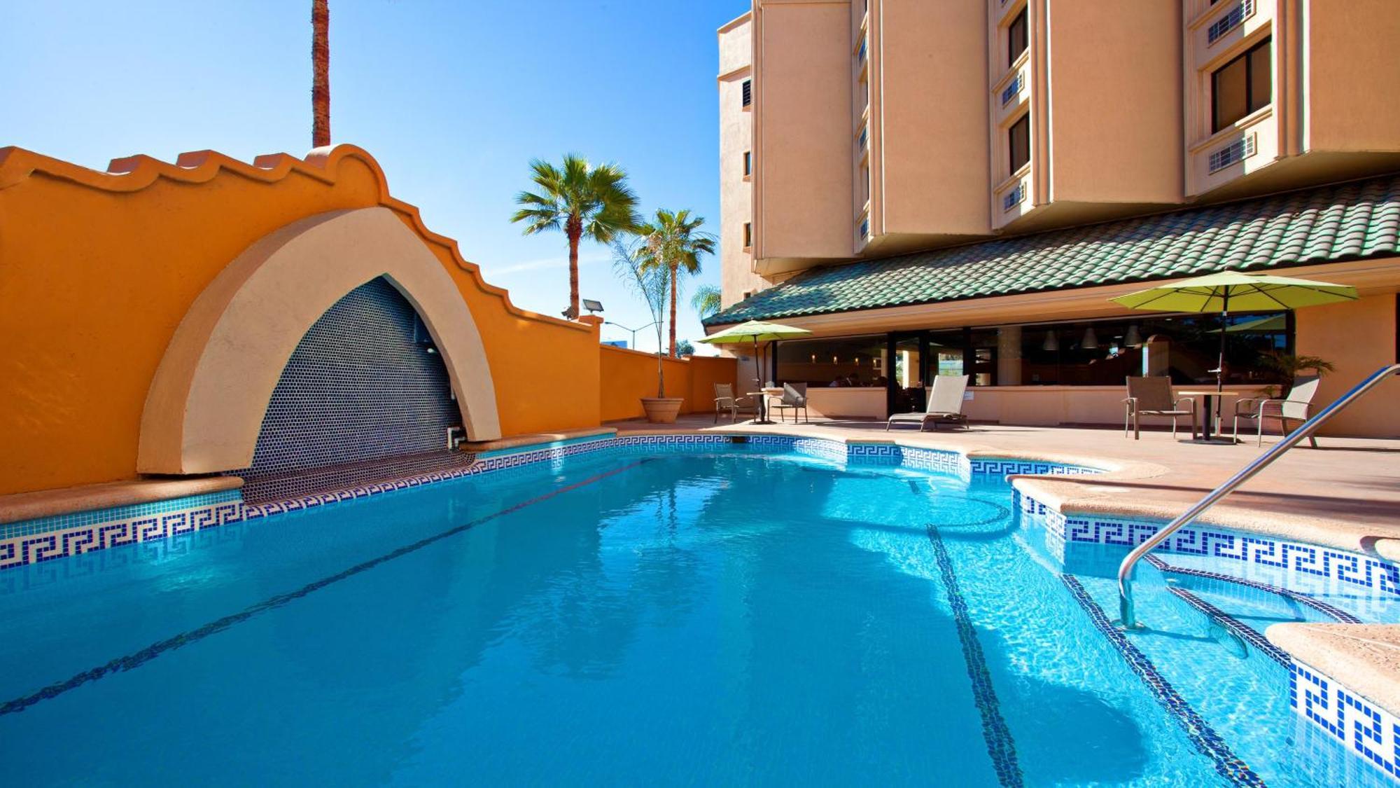 Zona Rio By Ihg Hotel Tijuana