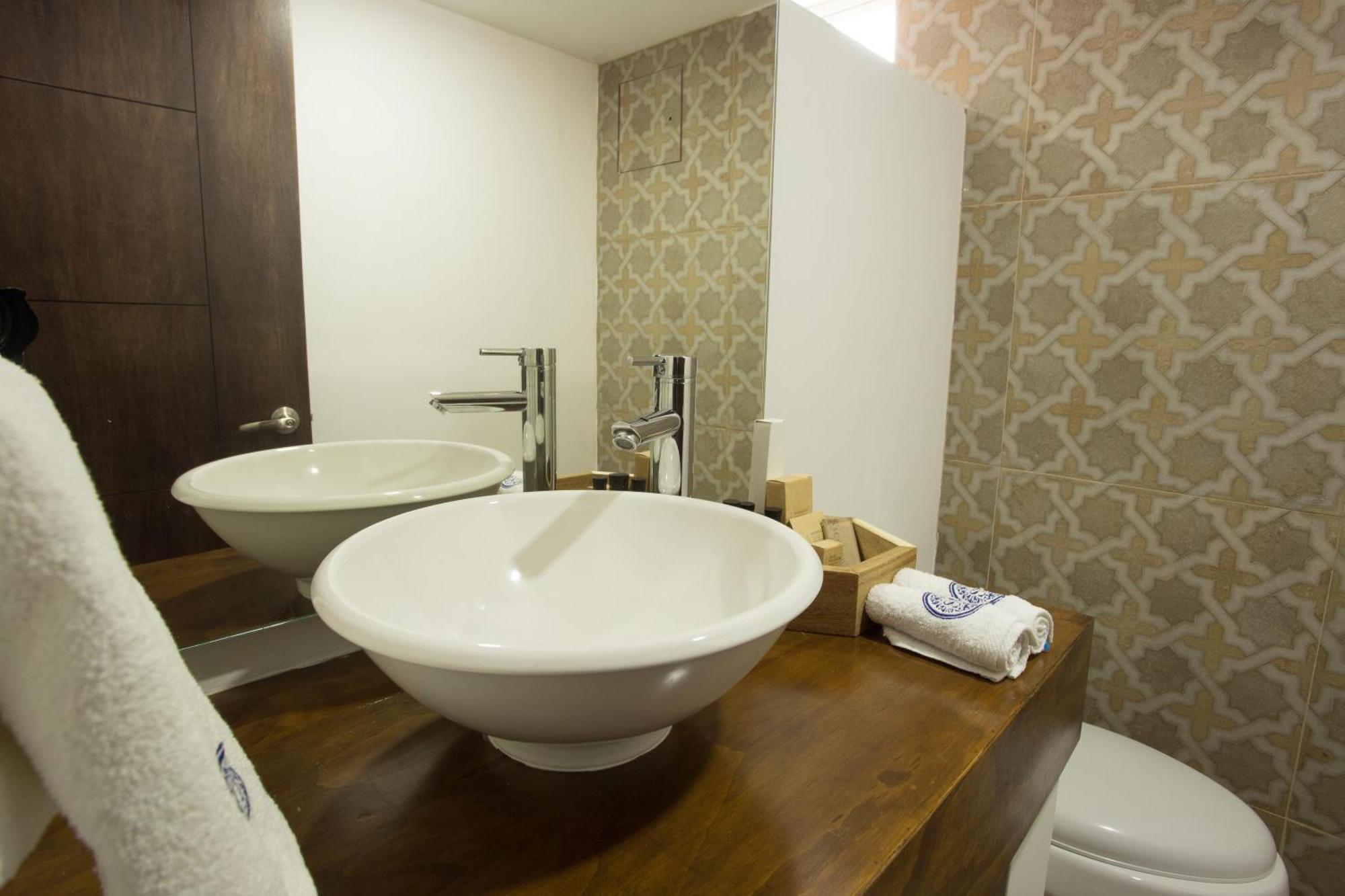 Saint George - & Temazcal Hotel