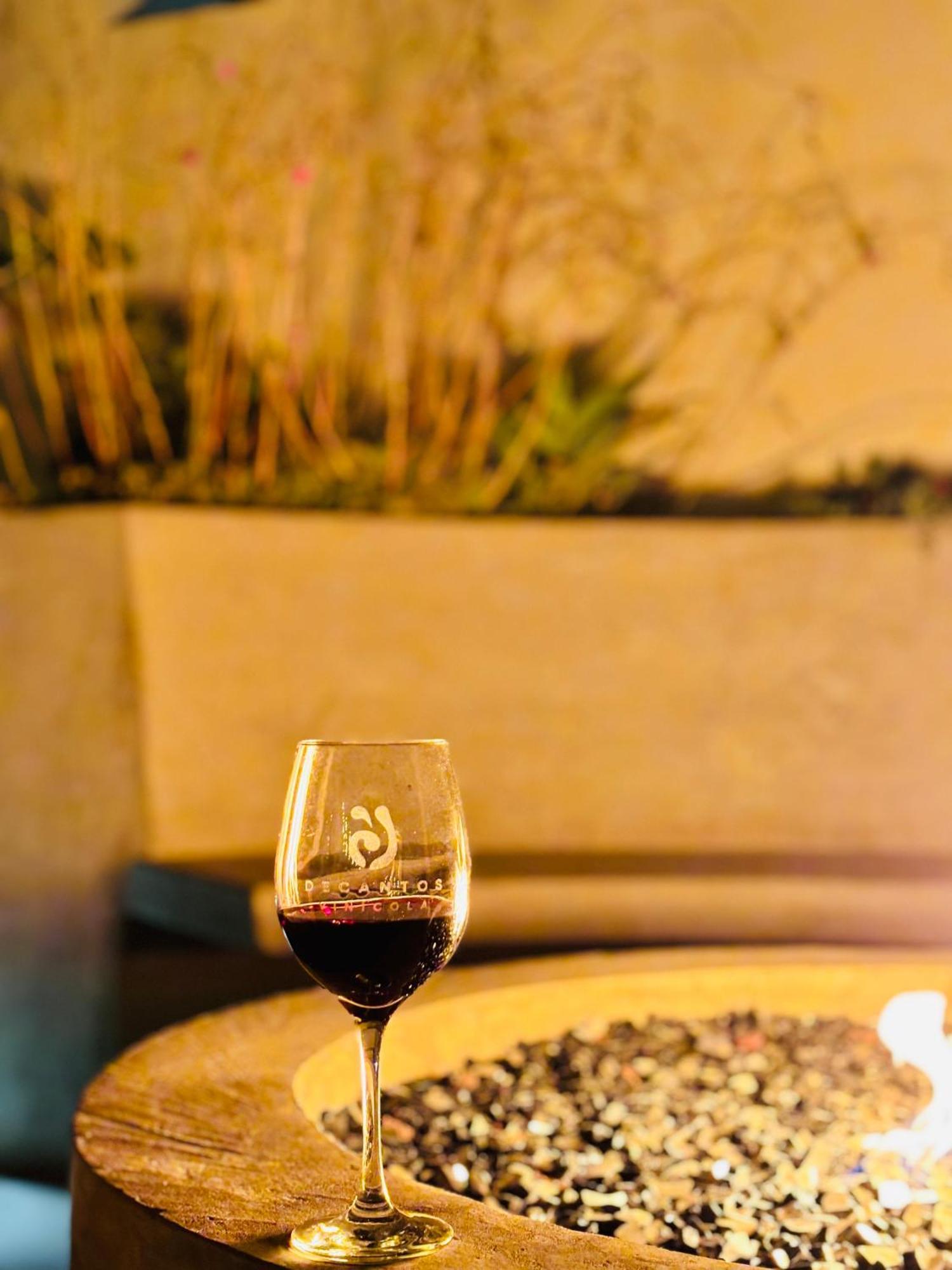 Beautiful New Modern Home, Perfectly Located Between Valle De Guadalupe And Downtown Ensenada!
