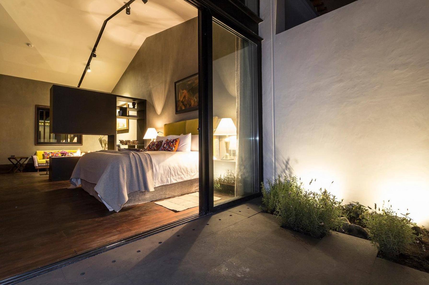 Hotel Uvence Arte + 5*