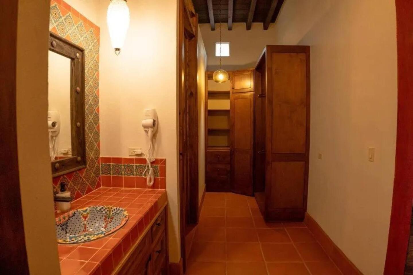 Hacienda Maria Trinidad *