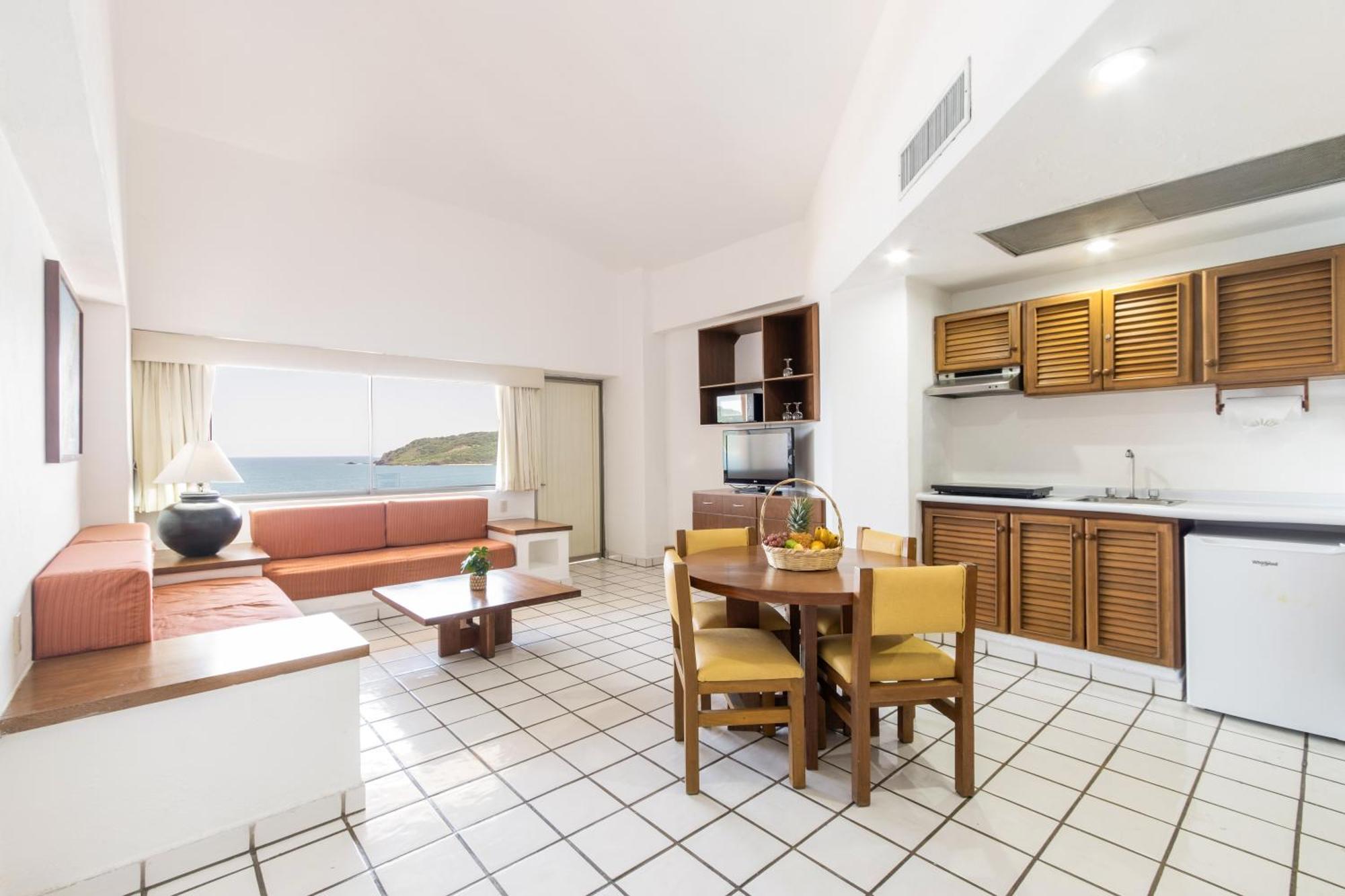 Costa De Oro Hotel 3*