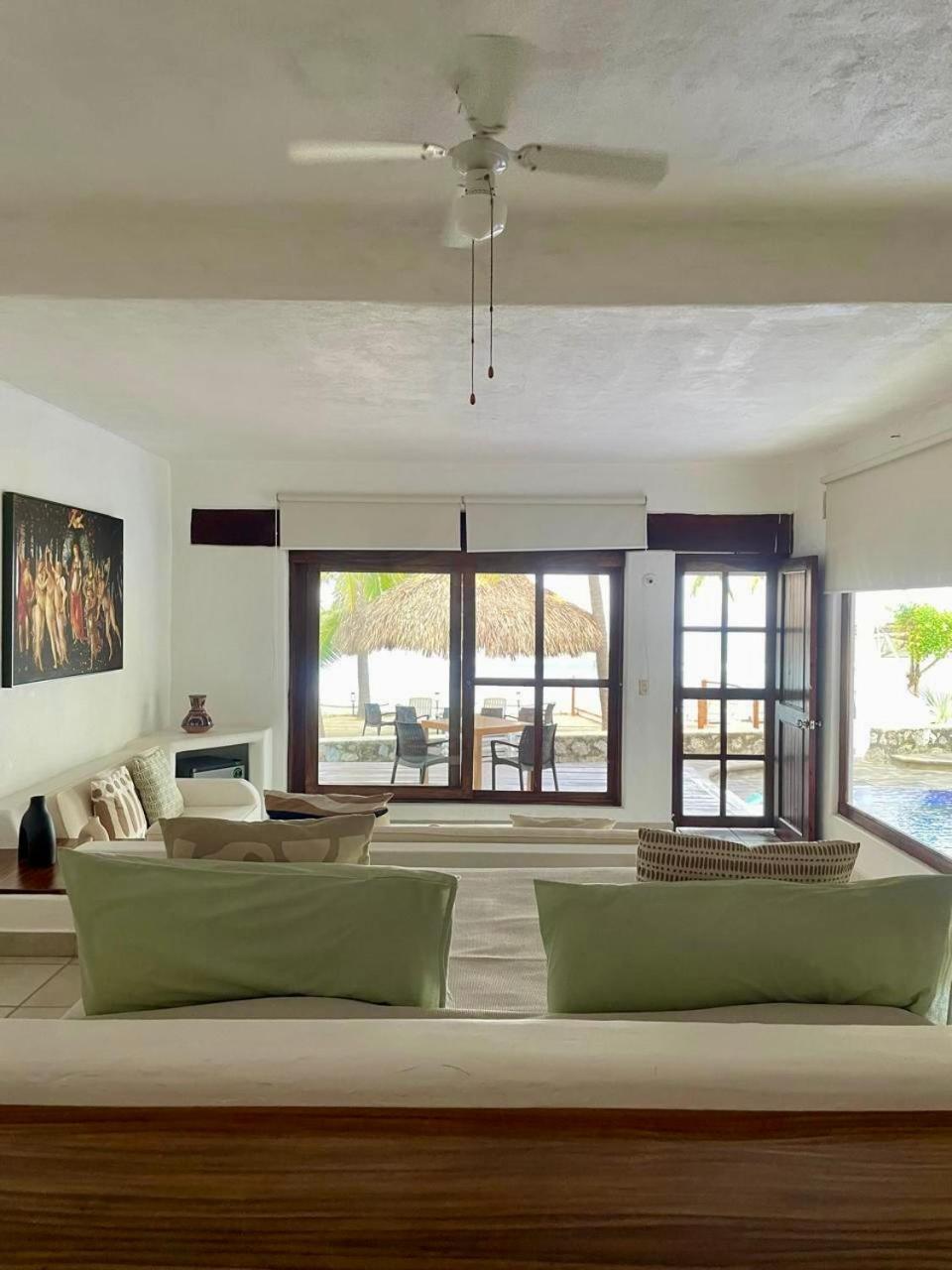 Bed & Breakfast Casa Faro Troncones