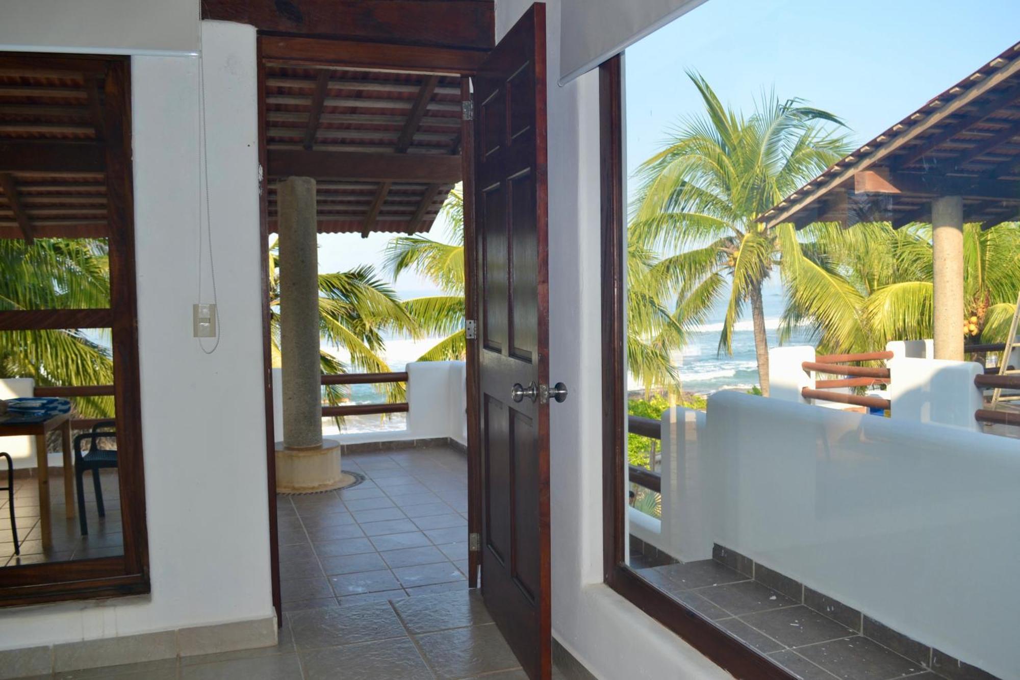 Casa Faro Bed & Breakfast