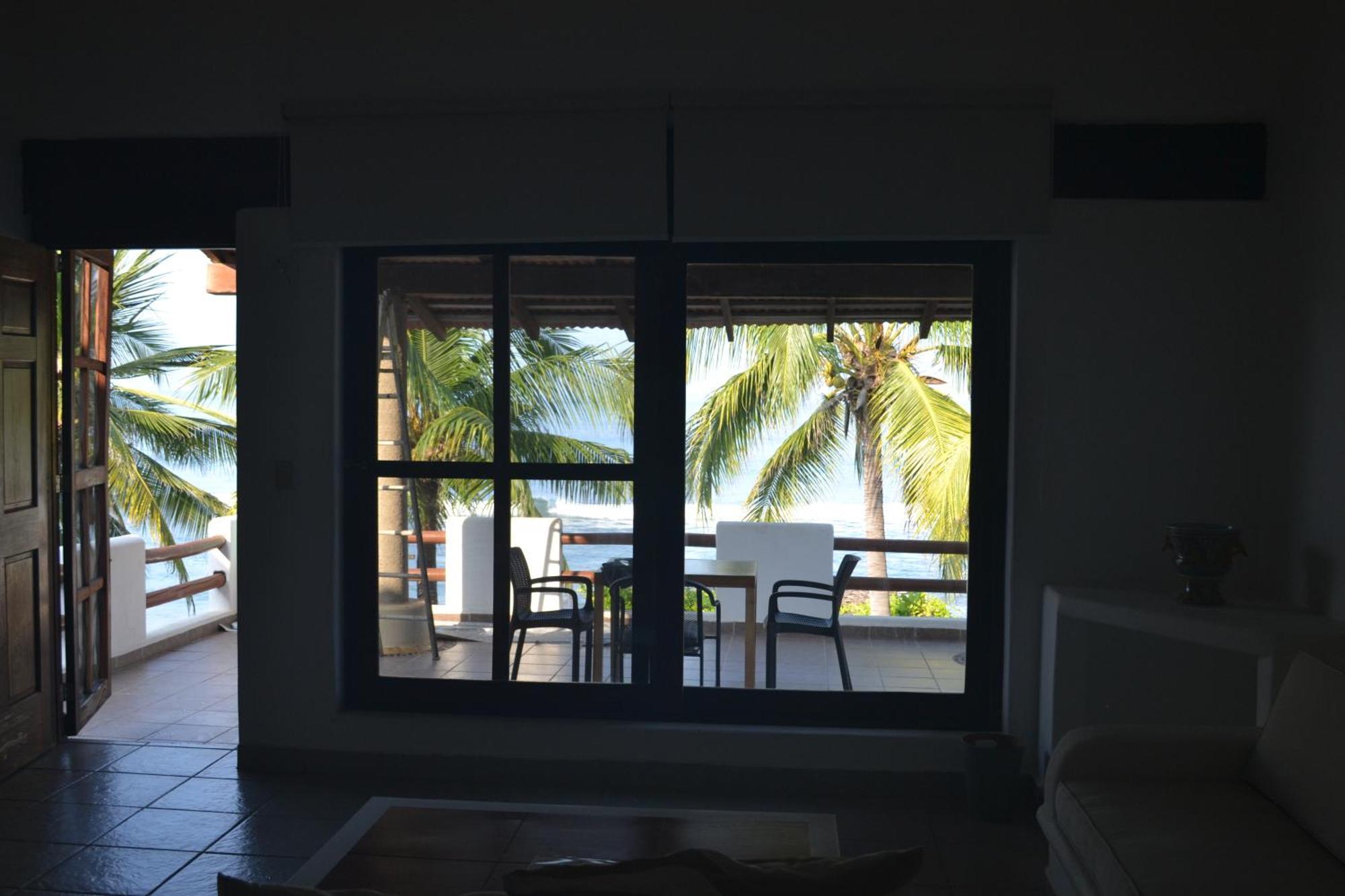 Casa Faro Troncones