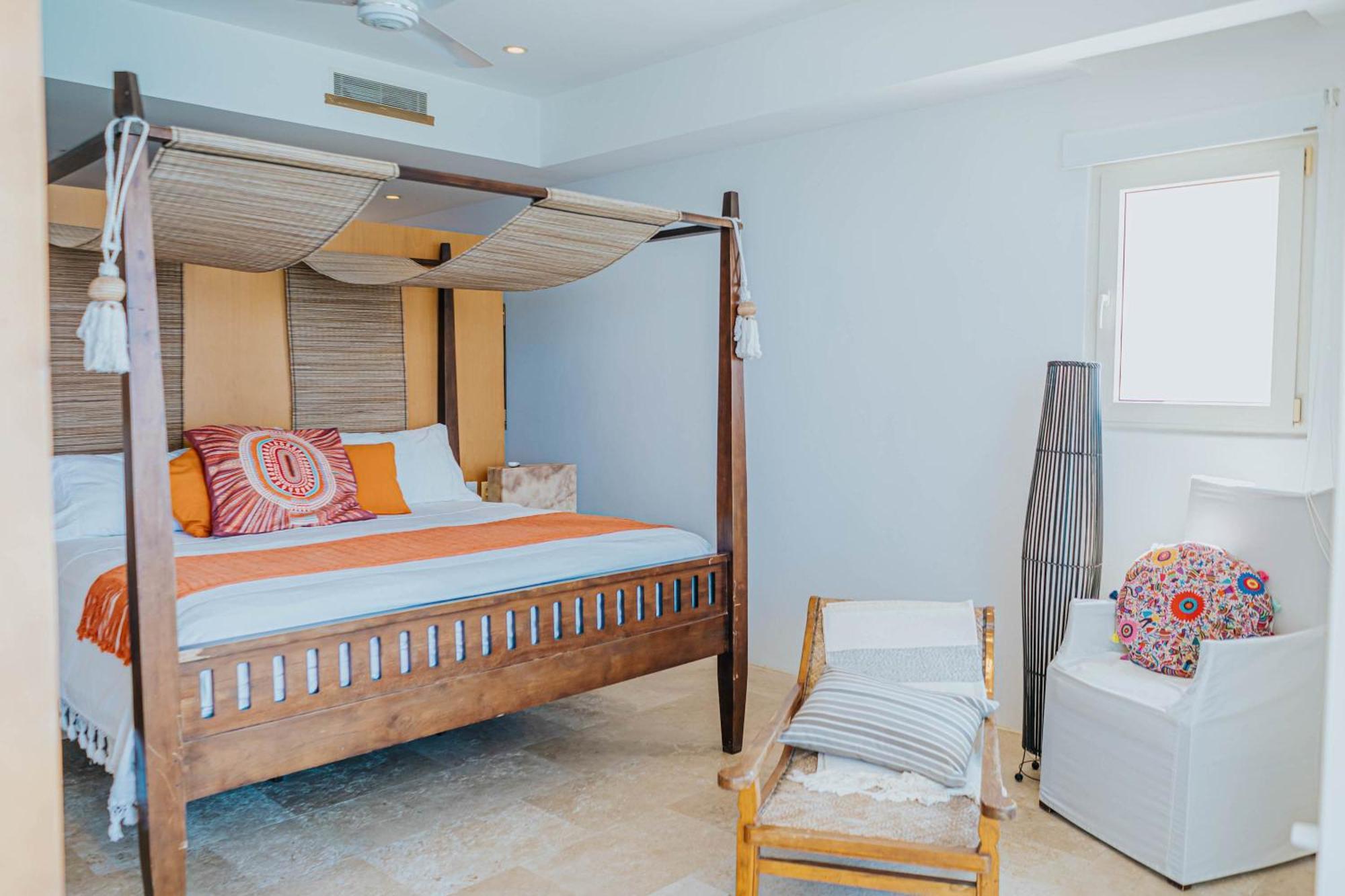 Apartment Full Floor Beachfront Luxury