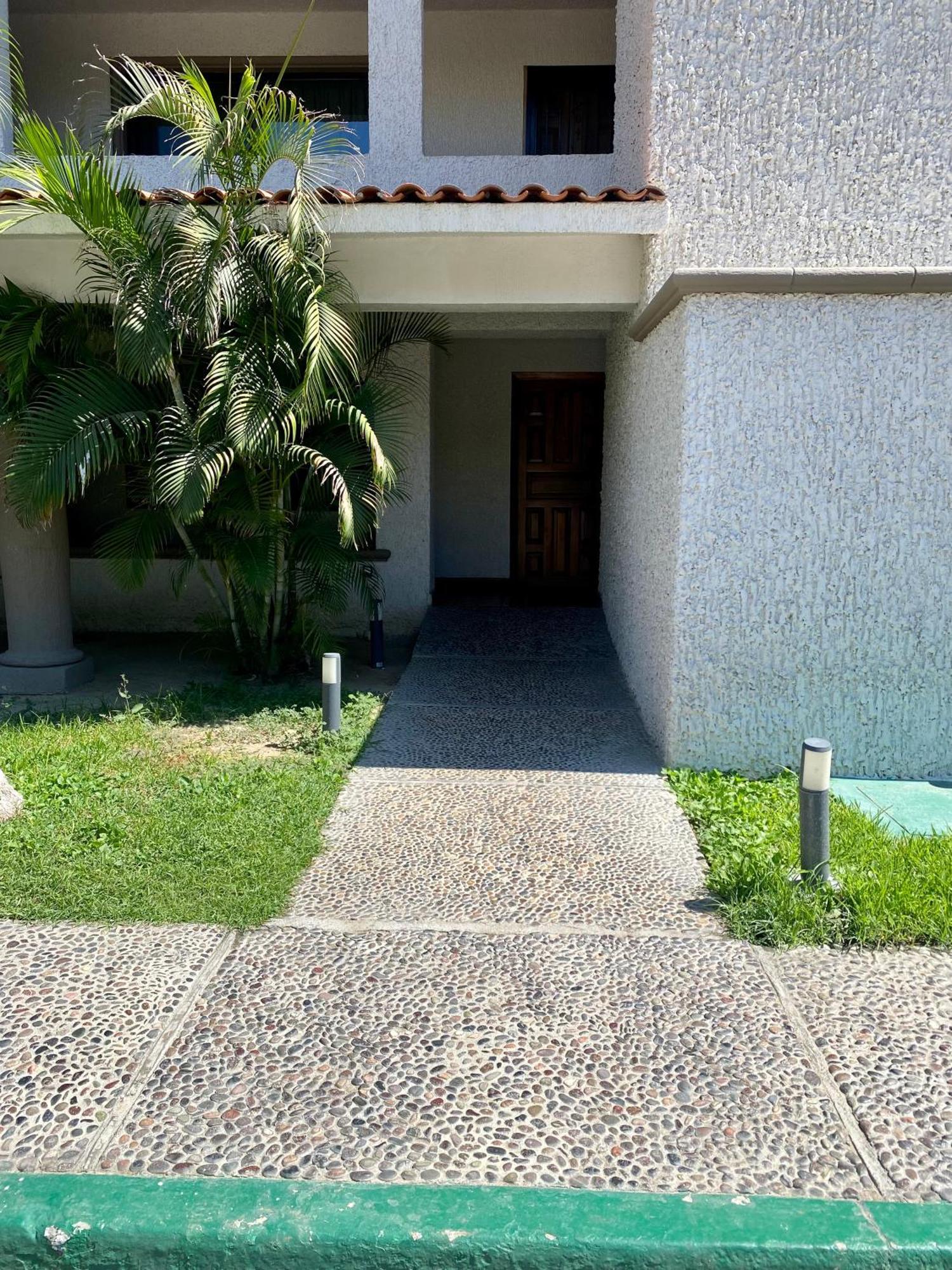 Apartment Front Beautiful One Bedroom