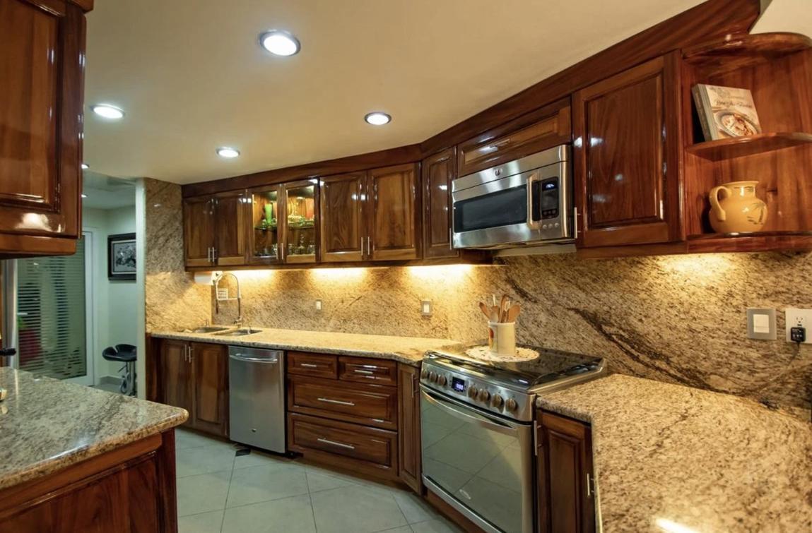 Bay View Grand Residencial *