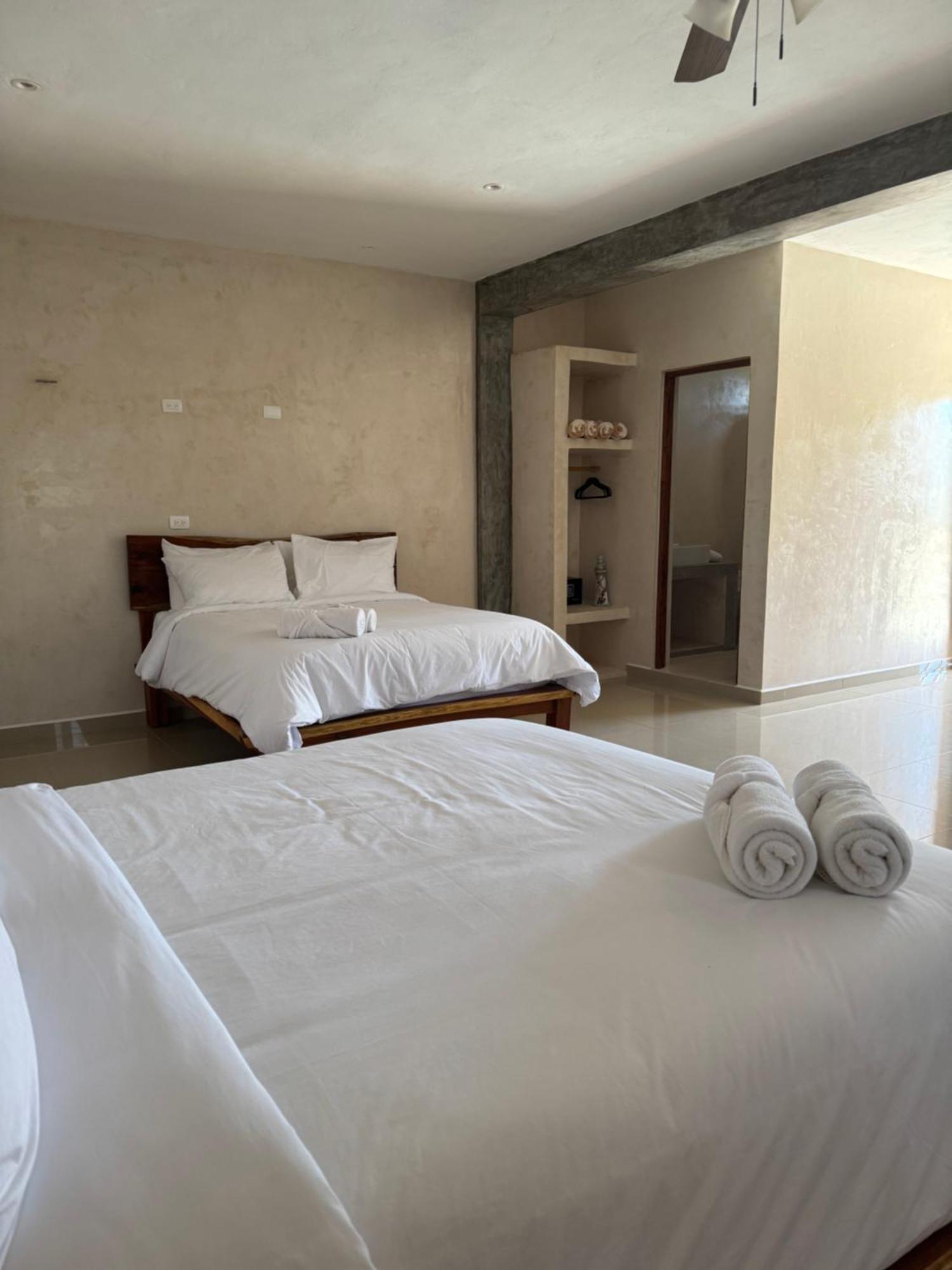 Mexhe Hotel El Cuyo El Cuyo