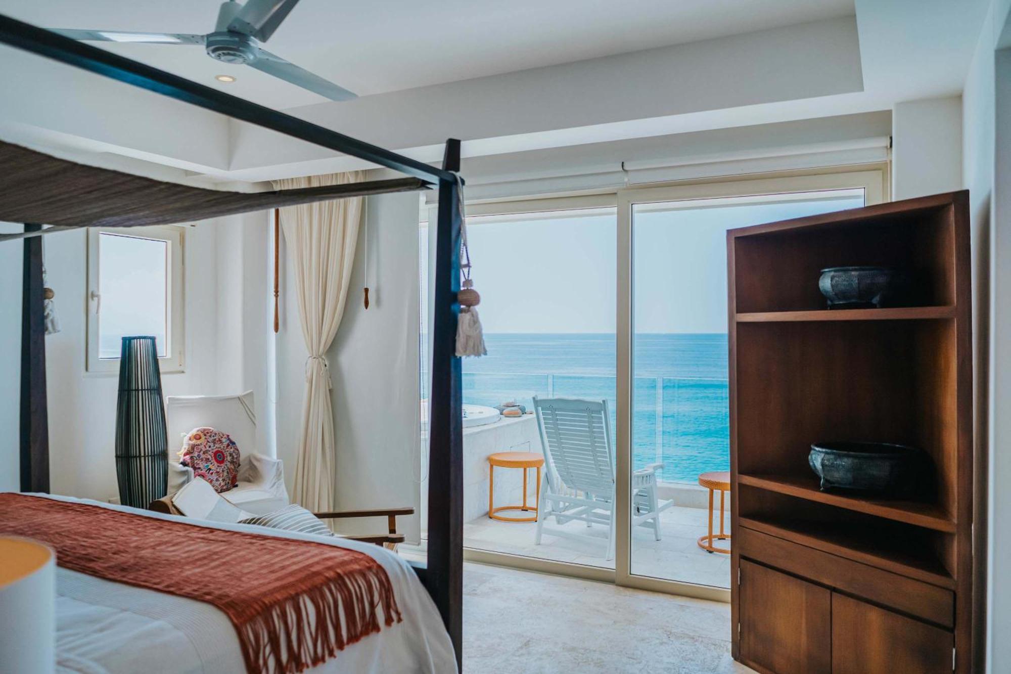 Full Floor Beachfront Luxury Puerto Vallarta