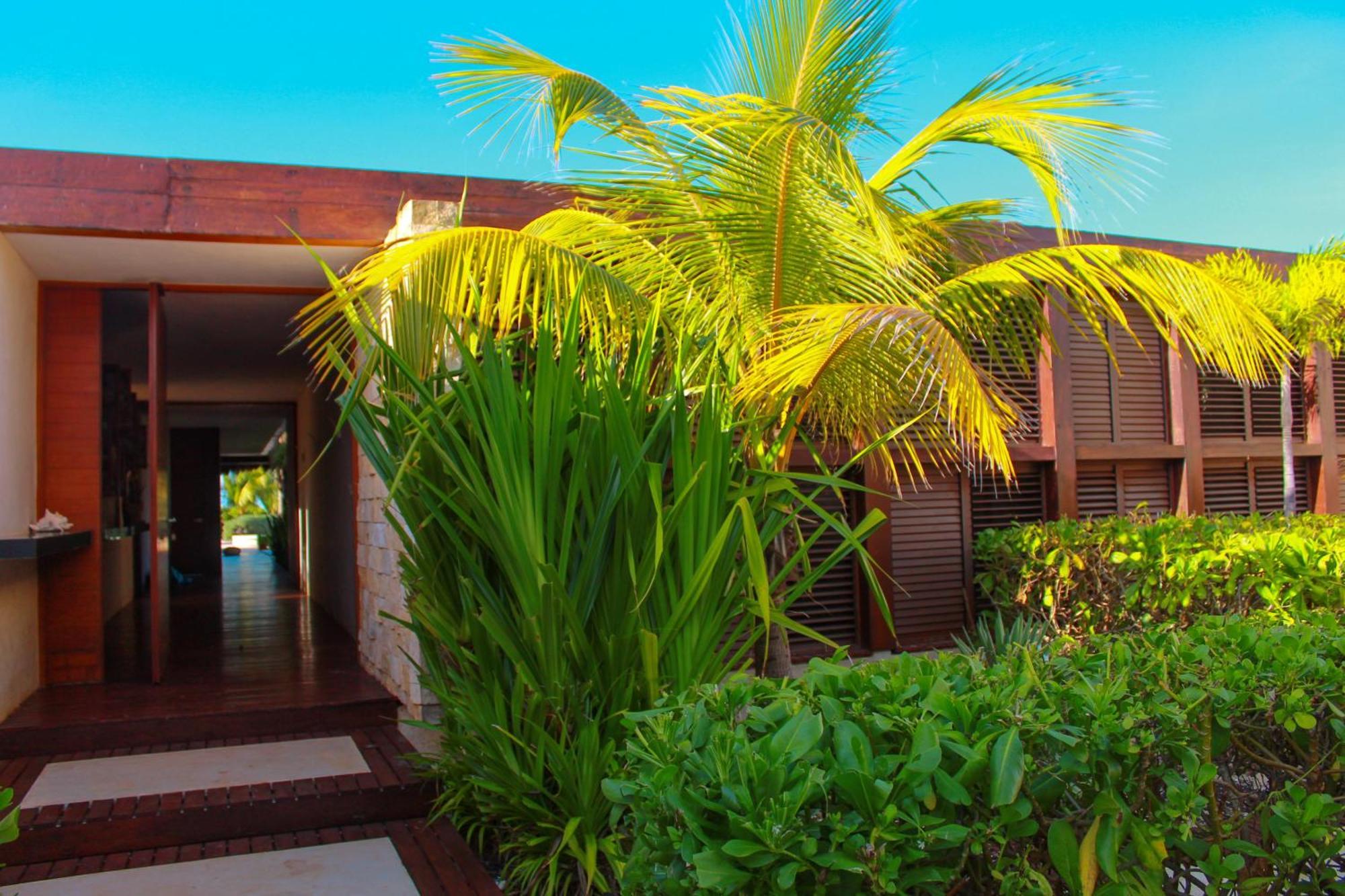 Holiday home Lipsos Private Luxury Beachfront
