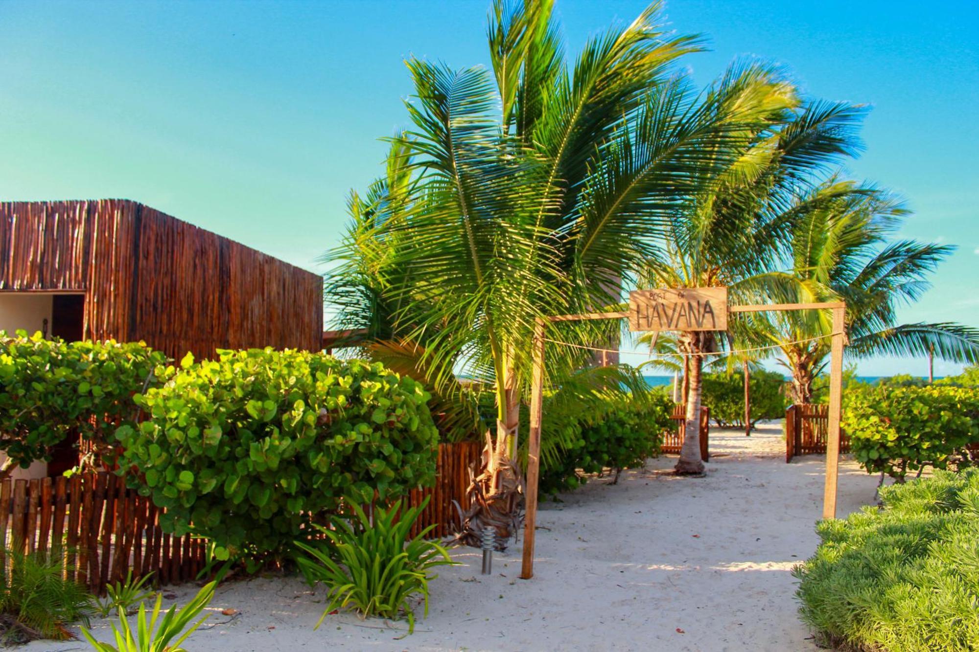 Lipsos Private Luxury Beachfront *