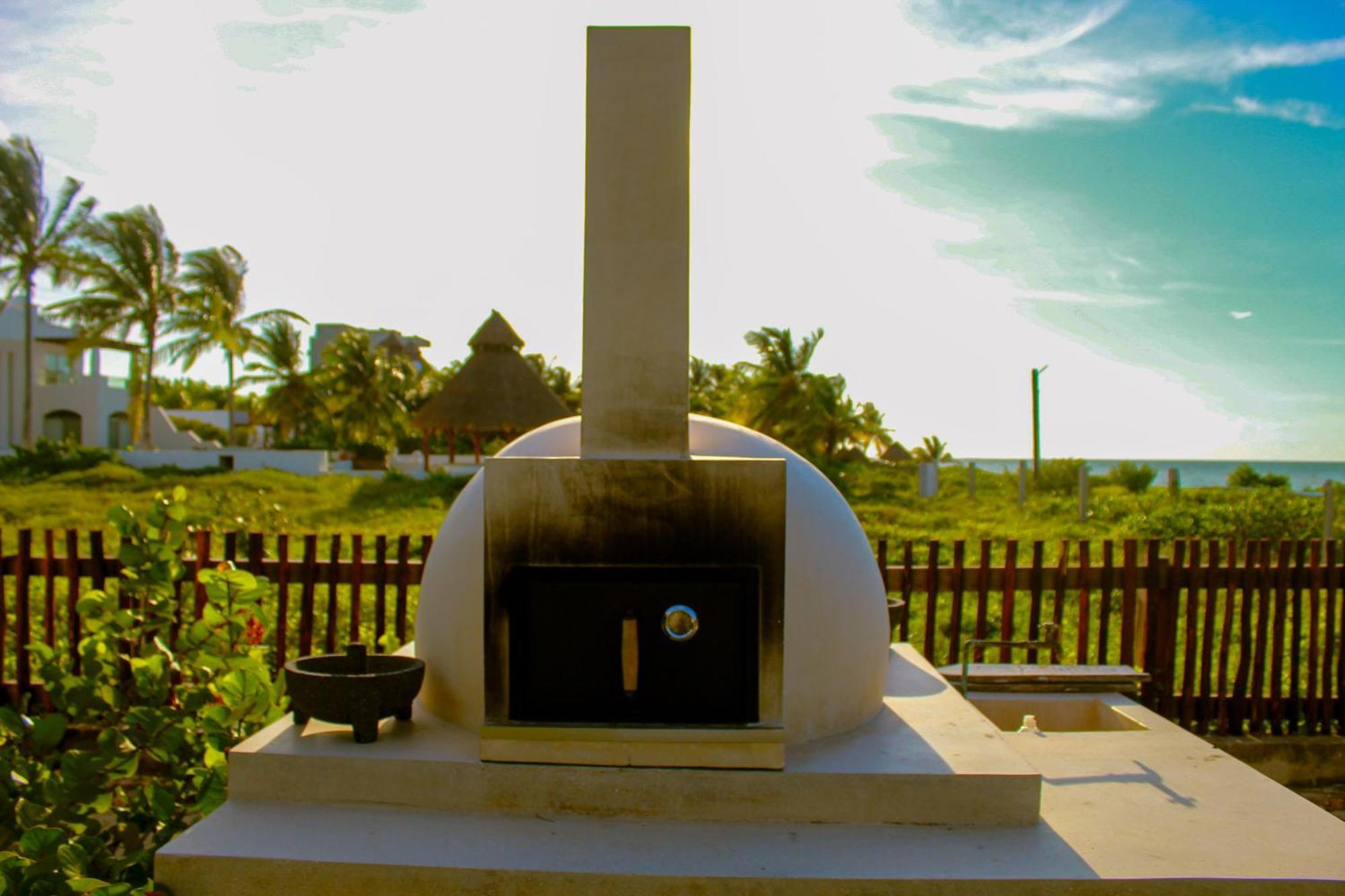 Lipsos Private Luxury Beachfront Progreso (Yucatan)