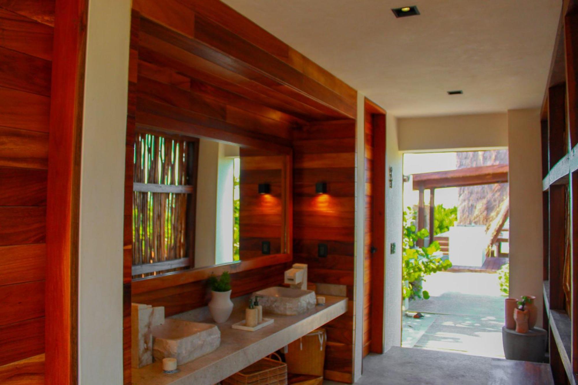 Holiday home Lipsos Private Luxury Beachfront *