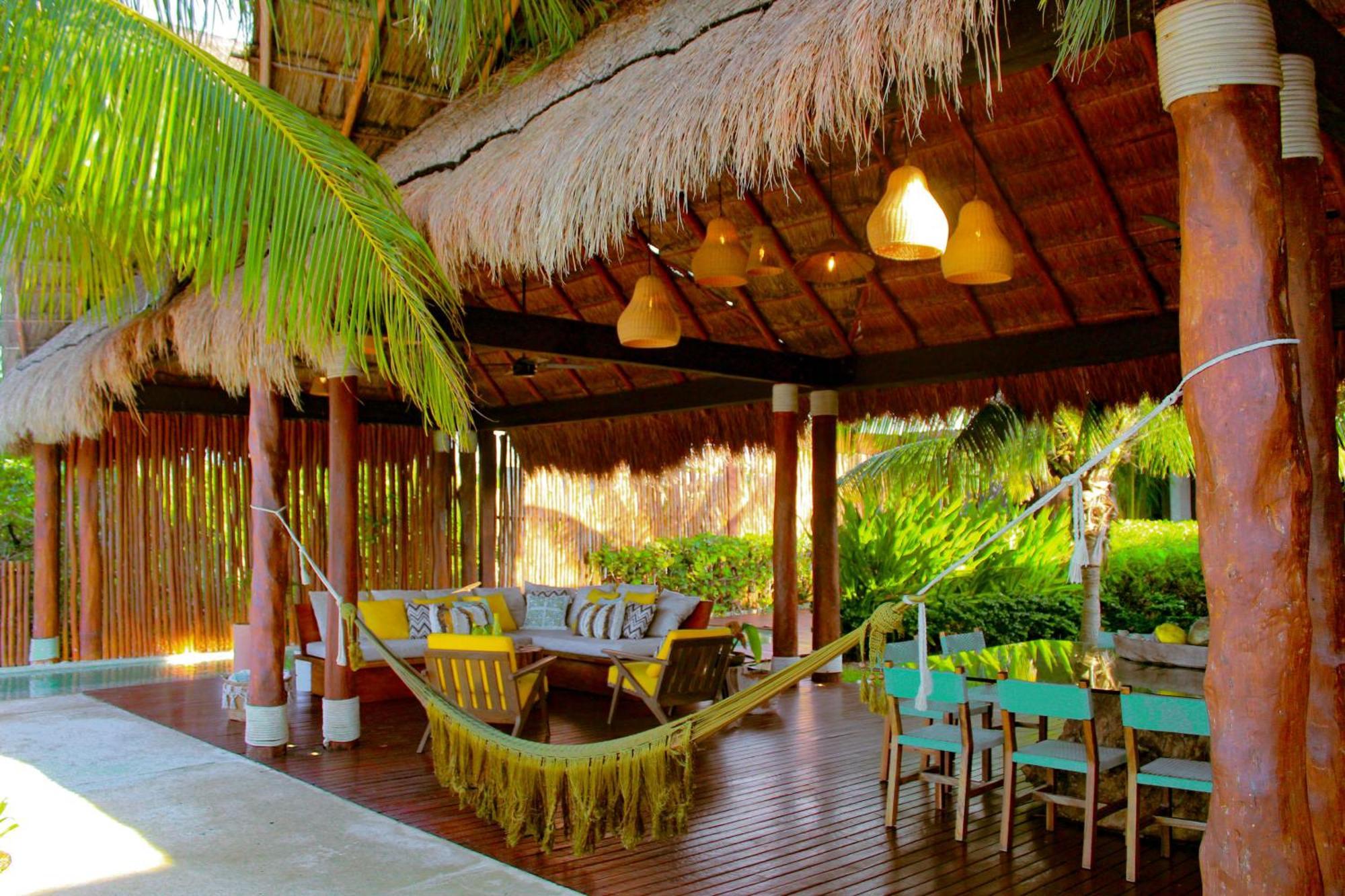 Lipsos Private Luxury Beachfront Holiday home Progreso (Yucatan)