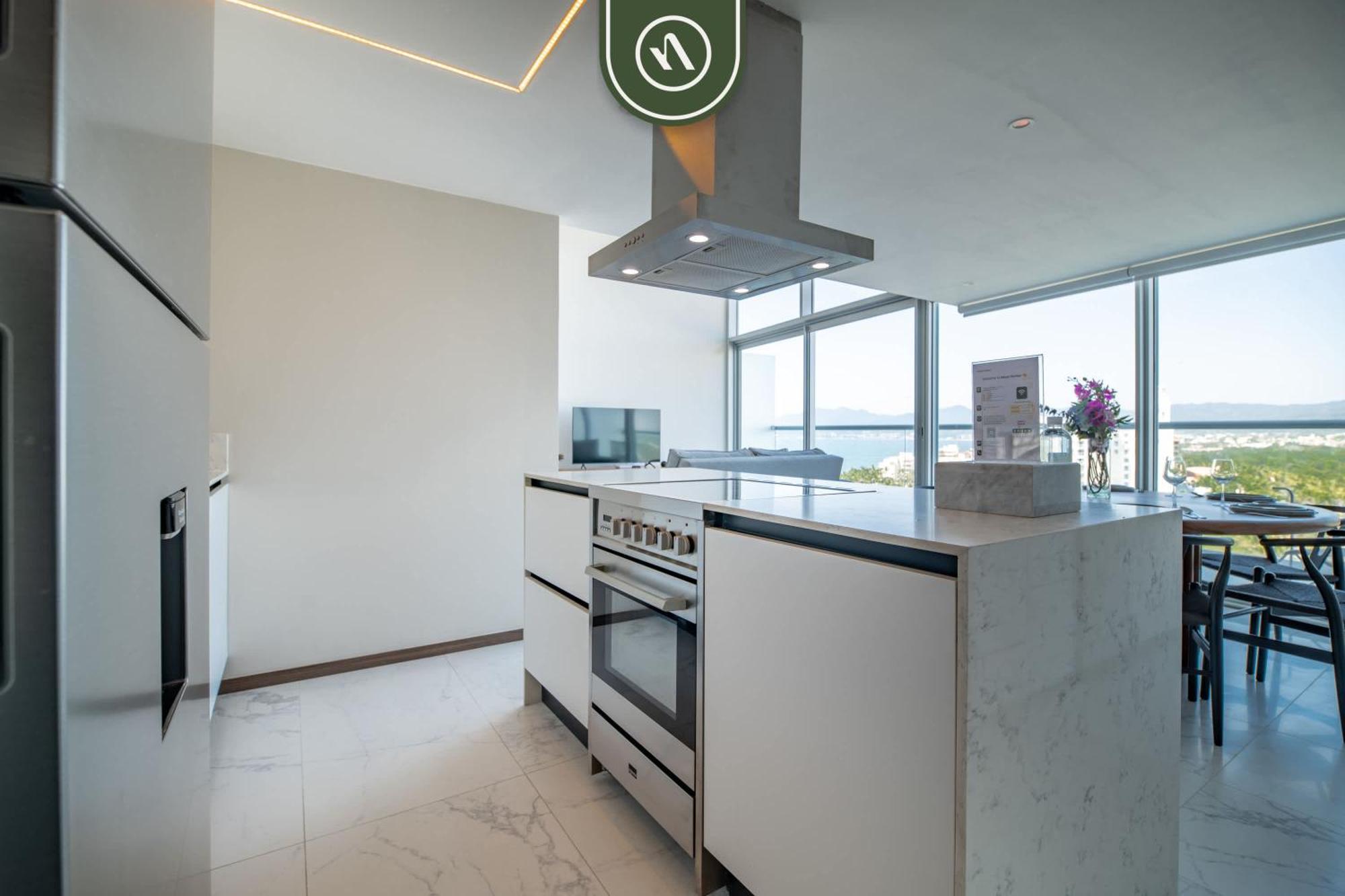 Apartment Stunning Oceanview 2br - Private - Gym Nuevo Vallarta