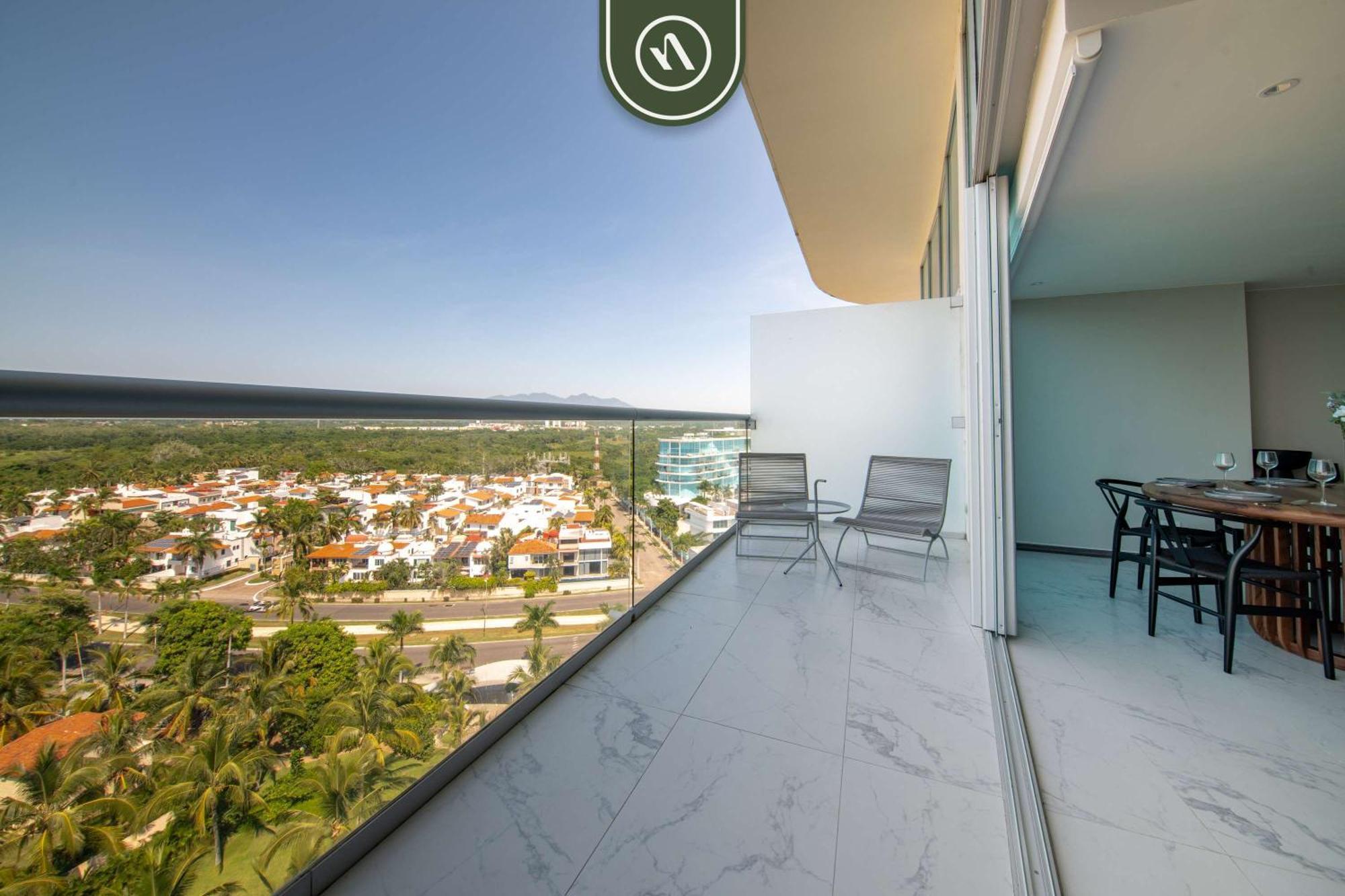 Stunning Oceanview 2br - Private - Gym * Nuevo Vallarta