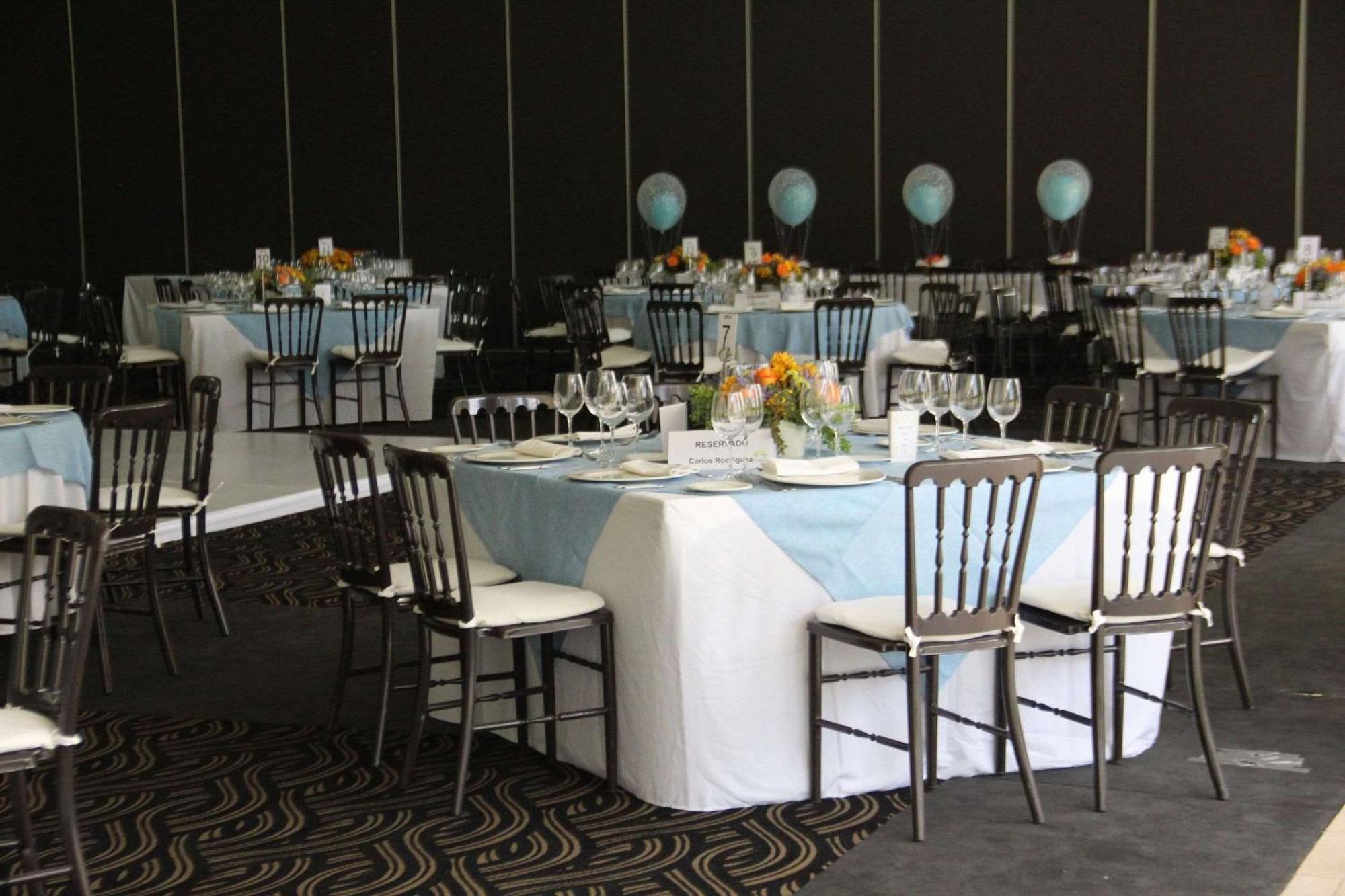 Radisson Poliforum Plaza 4* Leon