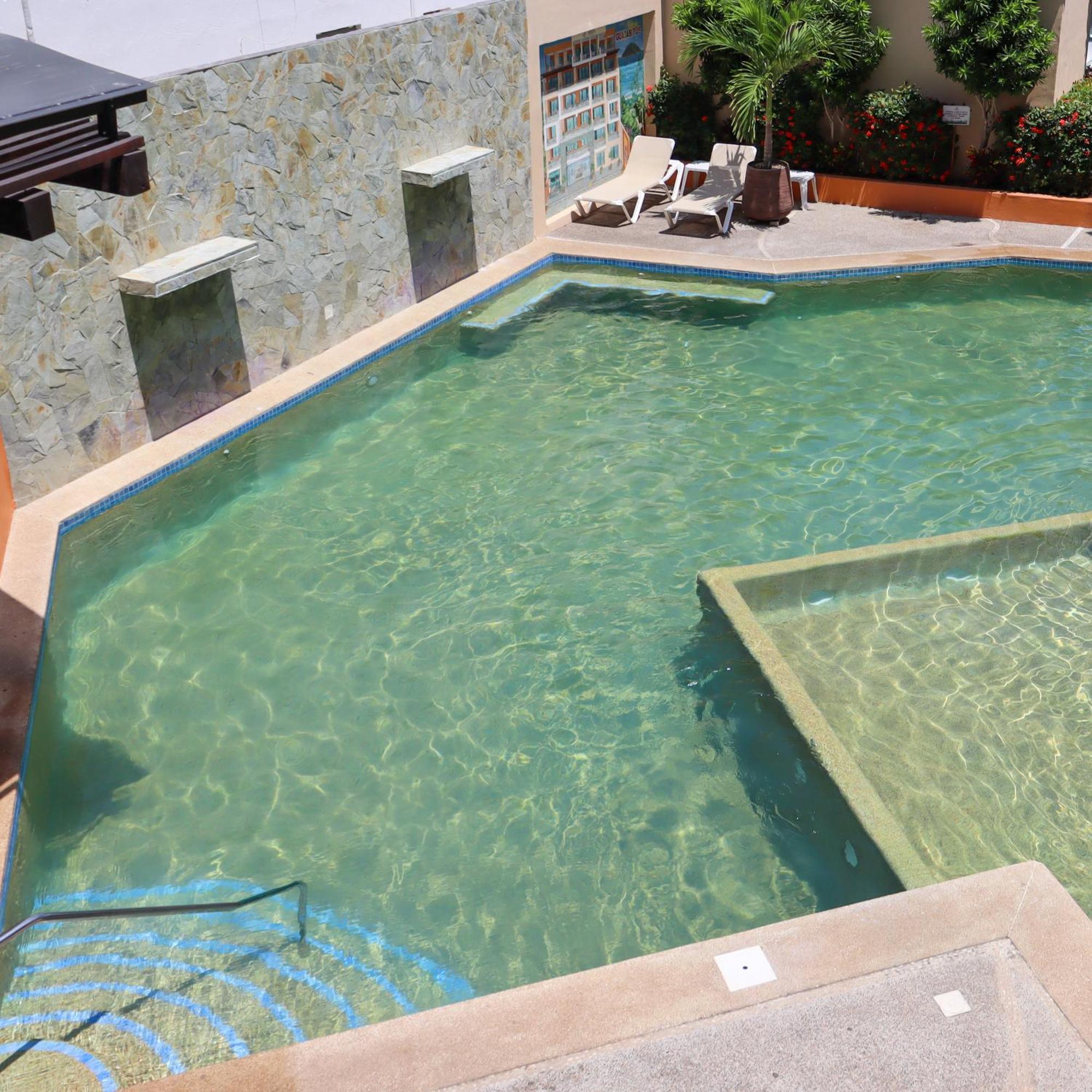 Auroza Hotel 3*