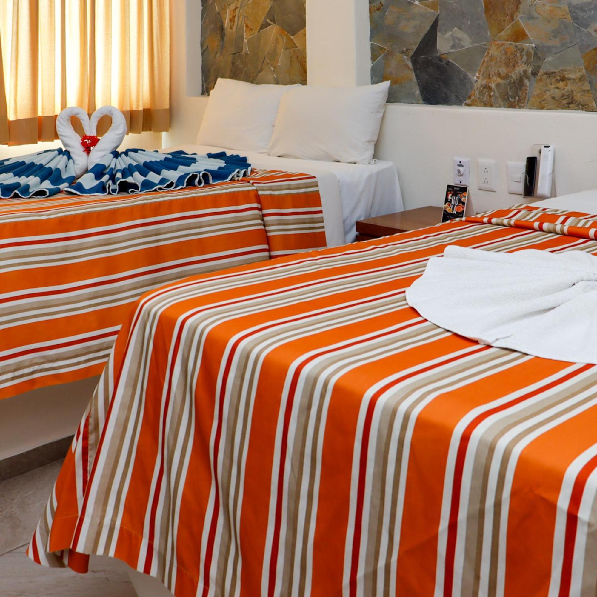 Hotel Auroza 3*