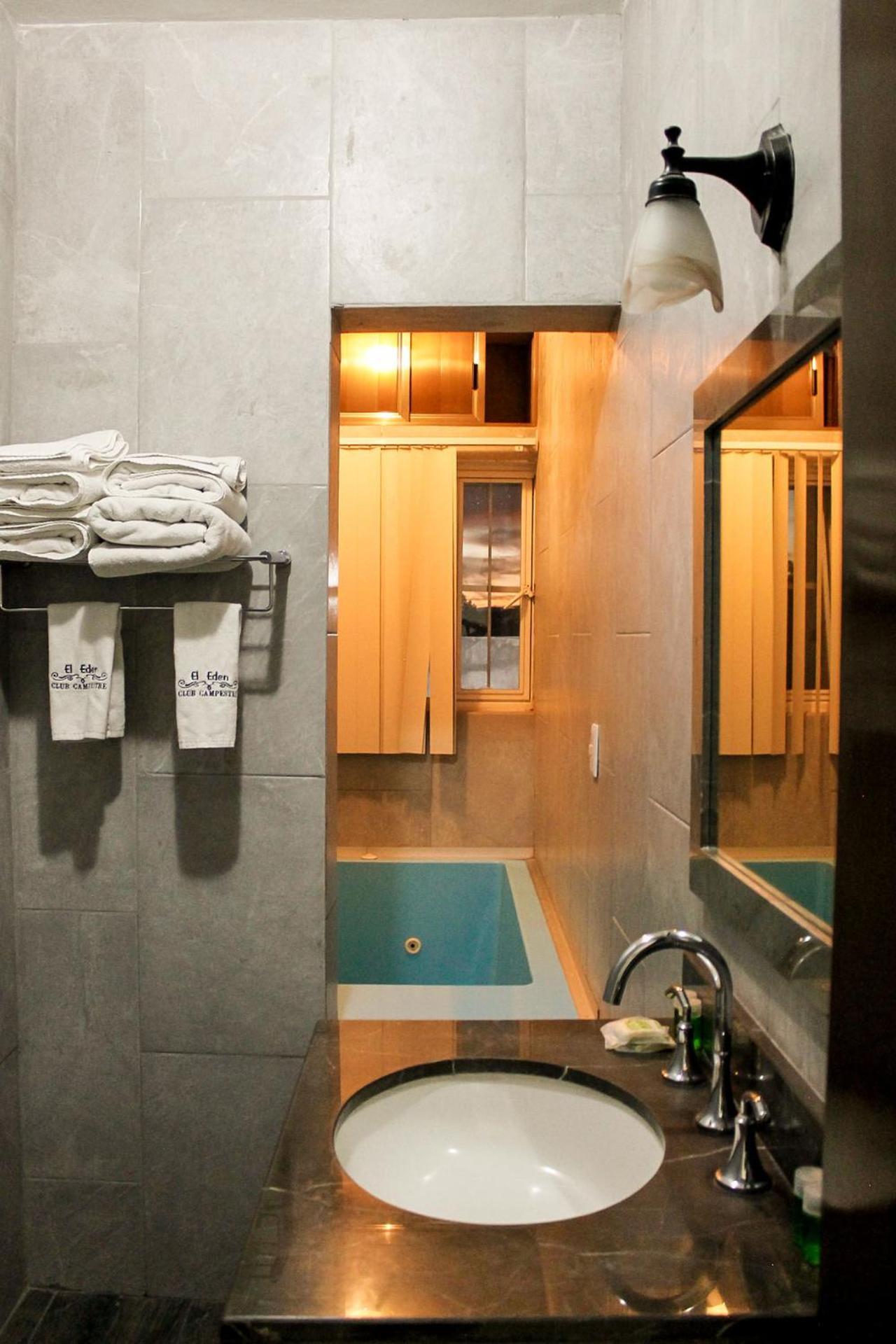 Hotel Club Campestre El Eden 4*
