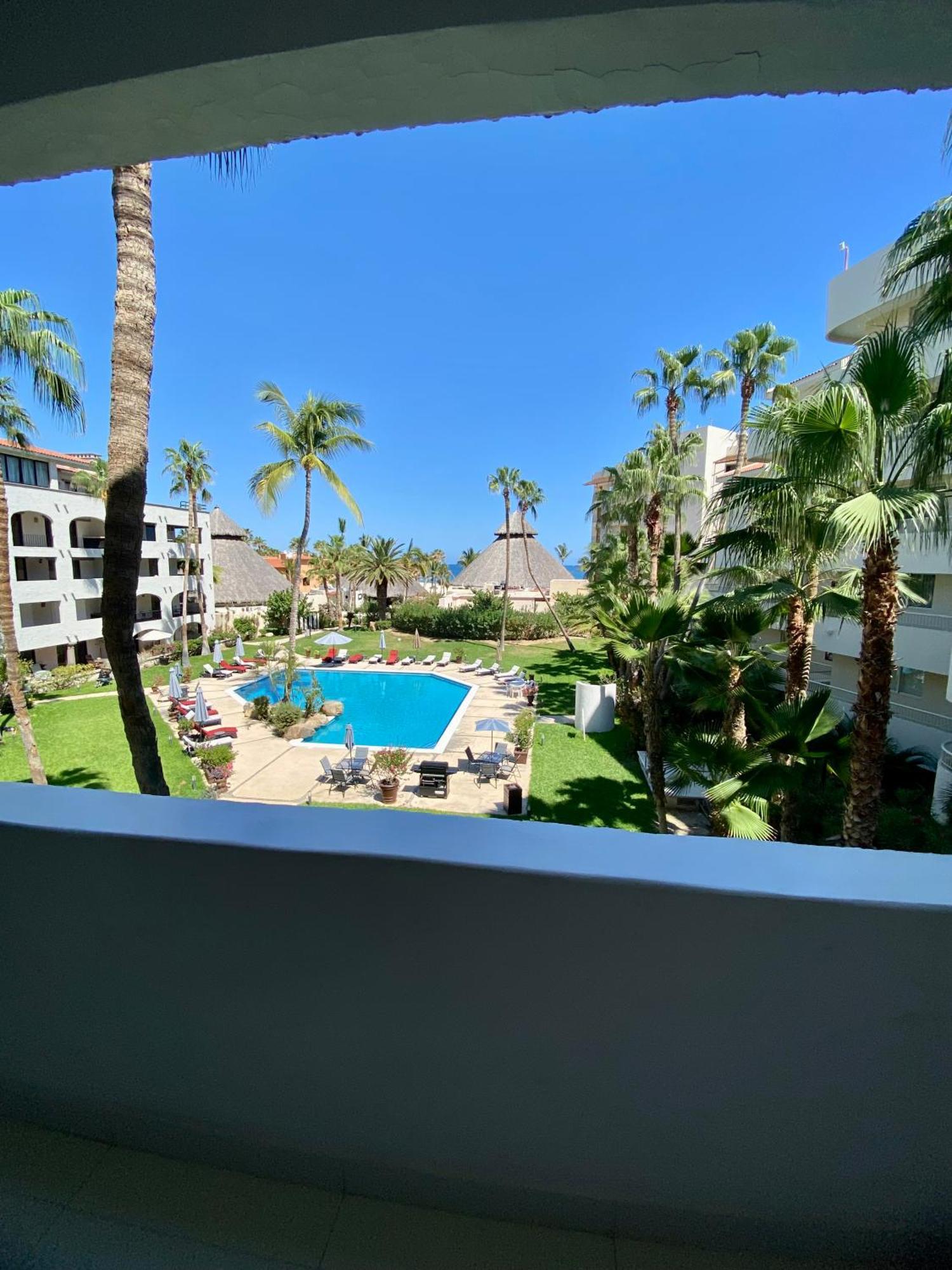 Front Beautiful One Bedroom Apartment *