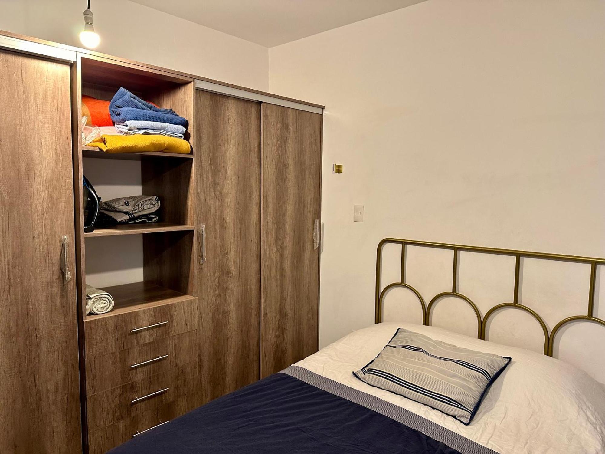 Homestay Privada Con Balcon En Zona Norte Cmdx