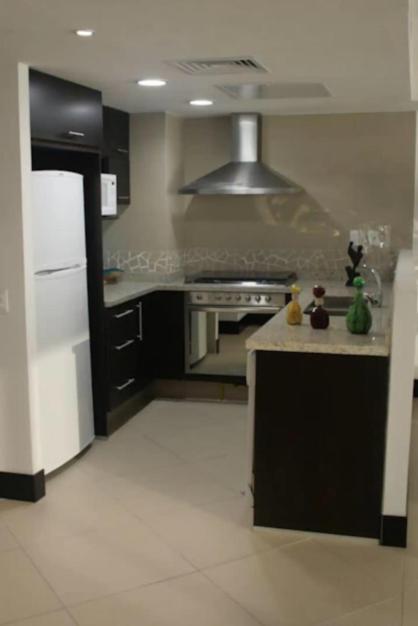 Bay View Grand Marina-802north Tower *