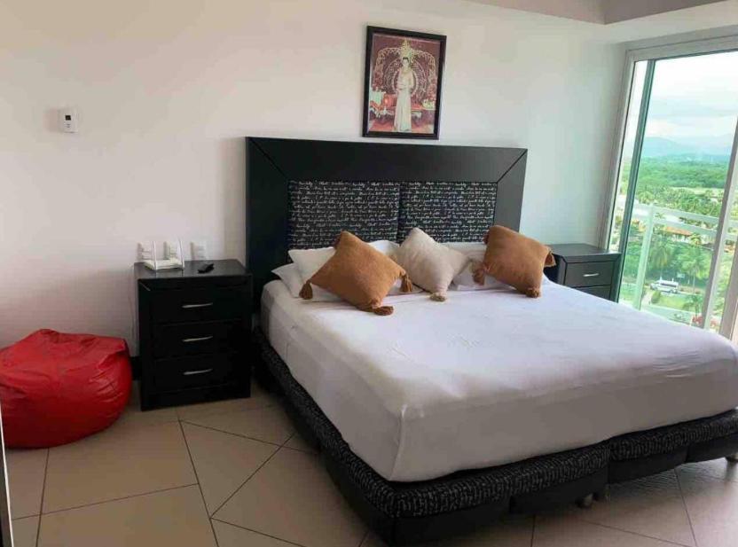 Bay View Grand Marina-802north Tower * Ixtapa (Guerrero)