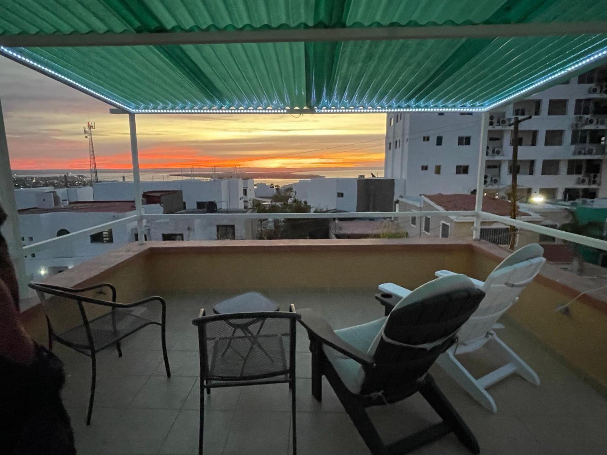 Casa Esperanza: Grand, Traditional Colonial Holiday home