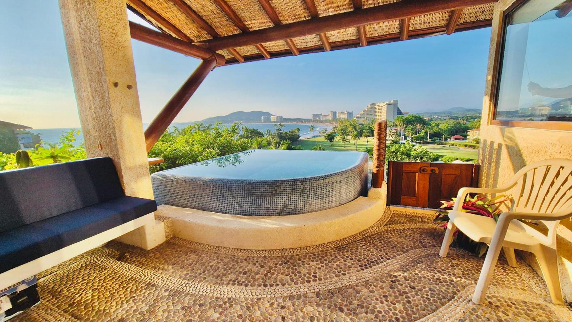 Residencia Frente Al Mar Con Jacuzzi Y Vista A La Playa Apartment *