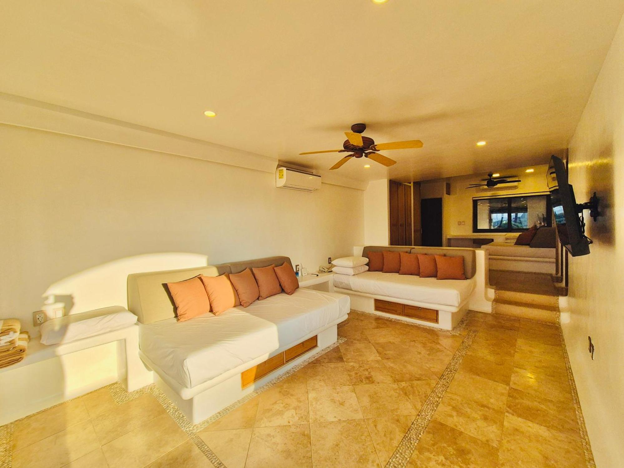Residencia Frente Al Mar Con Jacuzzi Y Vista A La Playa Apartment *